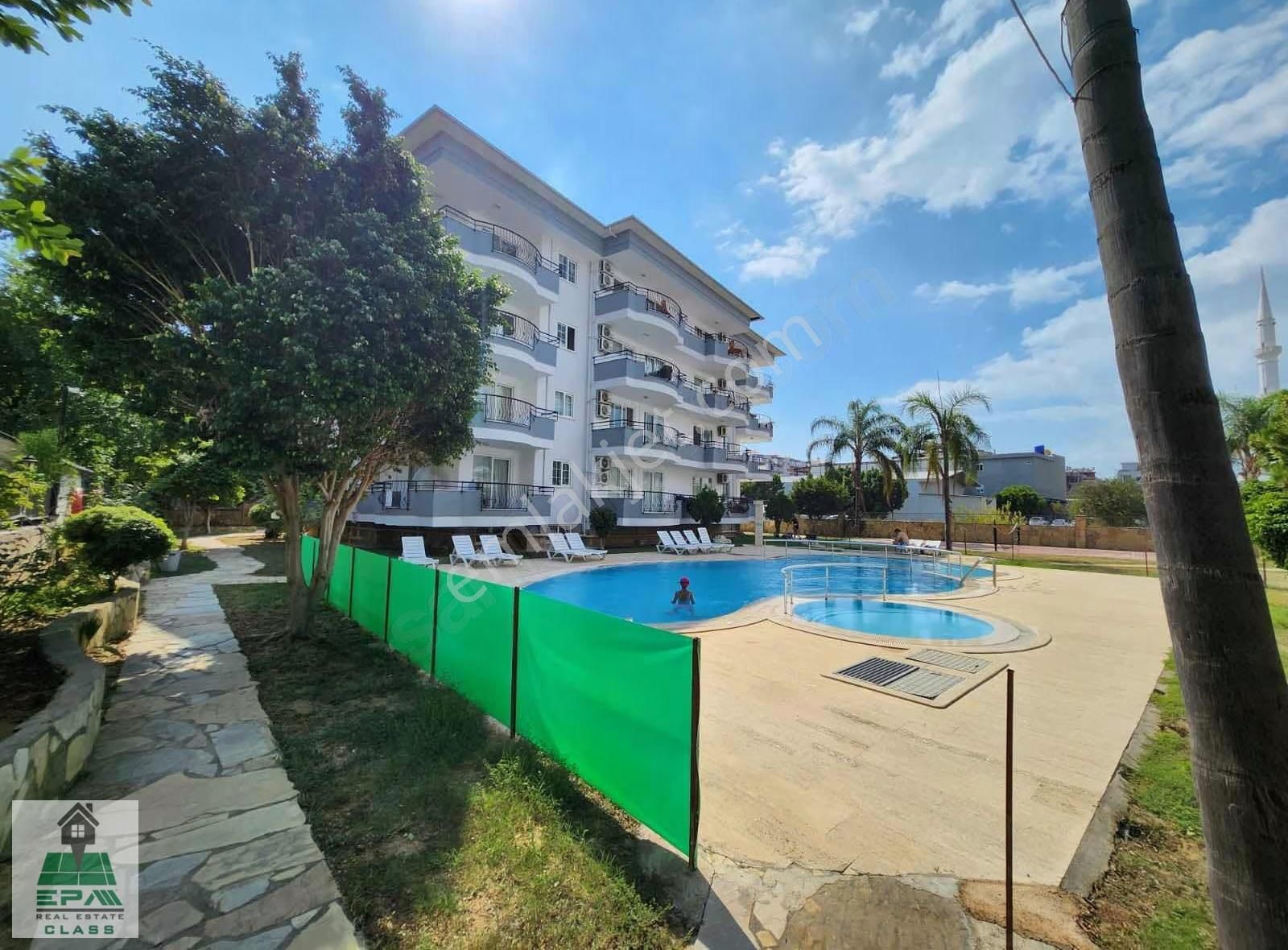 Alanya Oba Da 4+1 Site İçi Teraslı Dubleks Havuzlu