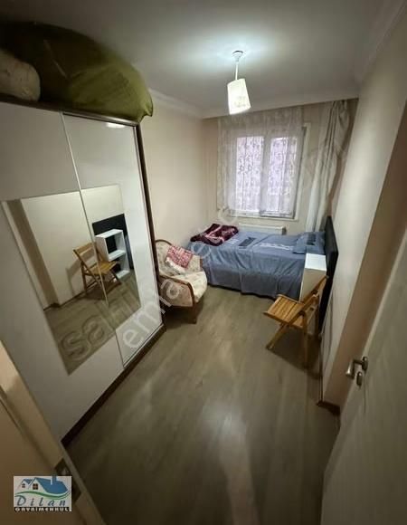 Dilan Gyo'dan Kiralık Eşyalı 3+1 Metrobüse Yakın Merkezdee - Görsel 3