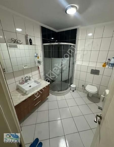 Dilan Gyo'dan Kiralık Eşyalı 3+1 Metrobüse Yakın Merkezdee - Görsel 8