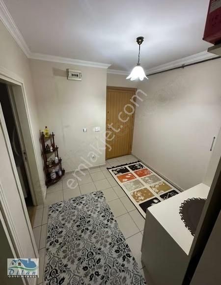 Dilan Gyo'dan Kiralık Eşyalı 3+1 Metrobüse Yakın Merkezdee