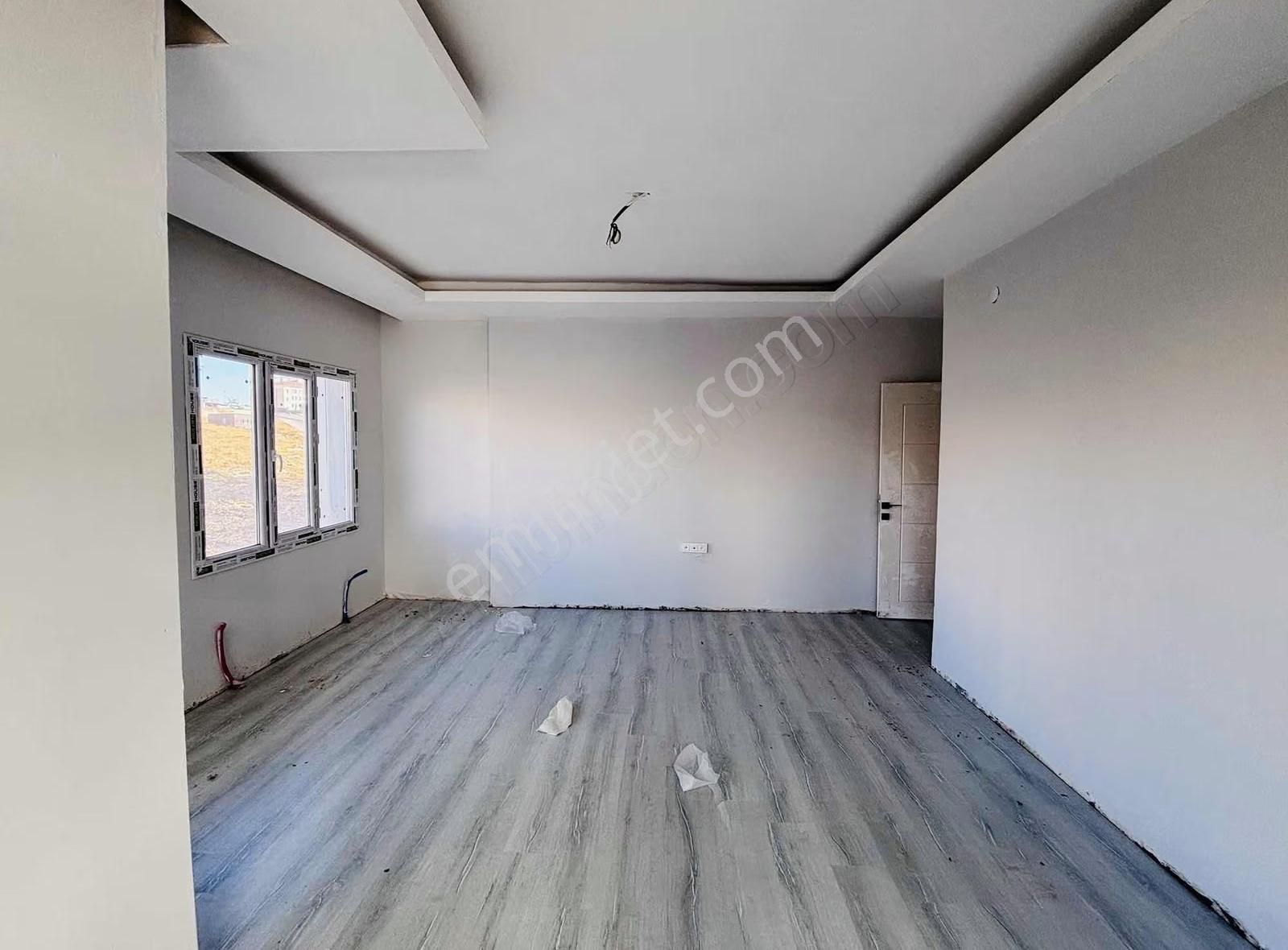 Gölbaş Emlaktan Satılık Ayrı Mutfak Açık Cephe 2+1 Daireler - Görsel 8