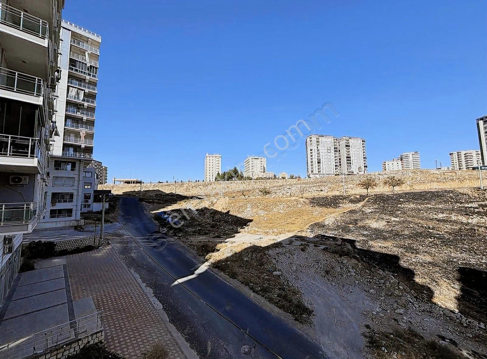 Gölbaş Emlaktan Satılık Ayrı Mutfak Açık Cephe 2+1 Daireler - Görsel 13