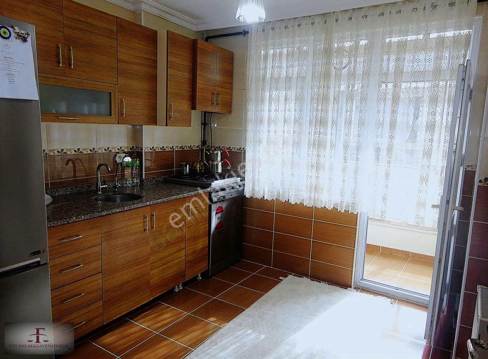 Bahçelievler Yenibosna Çobançeşme Mah.satılık 4+2 Dubleks Daire - Görsel 2