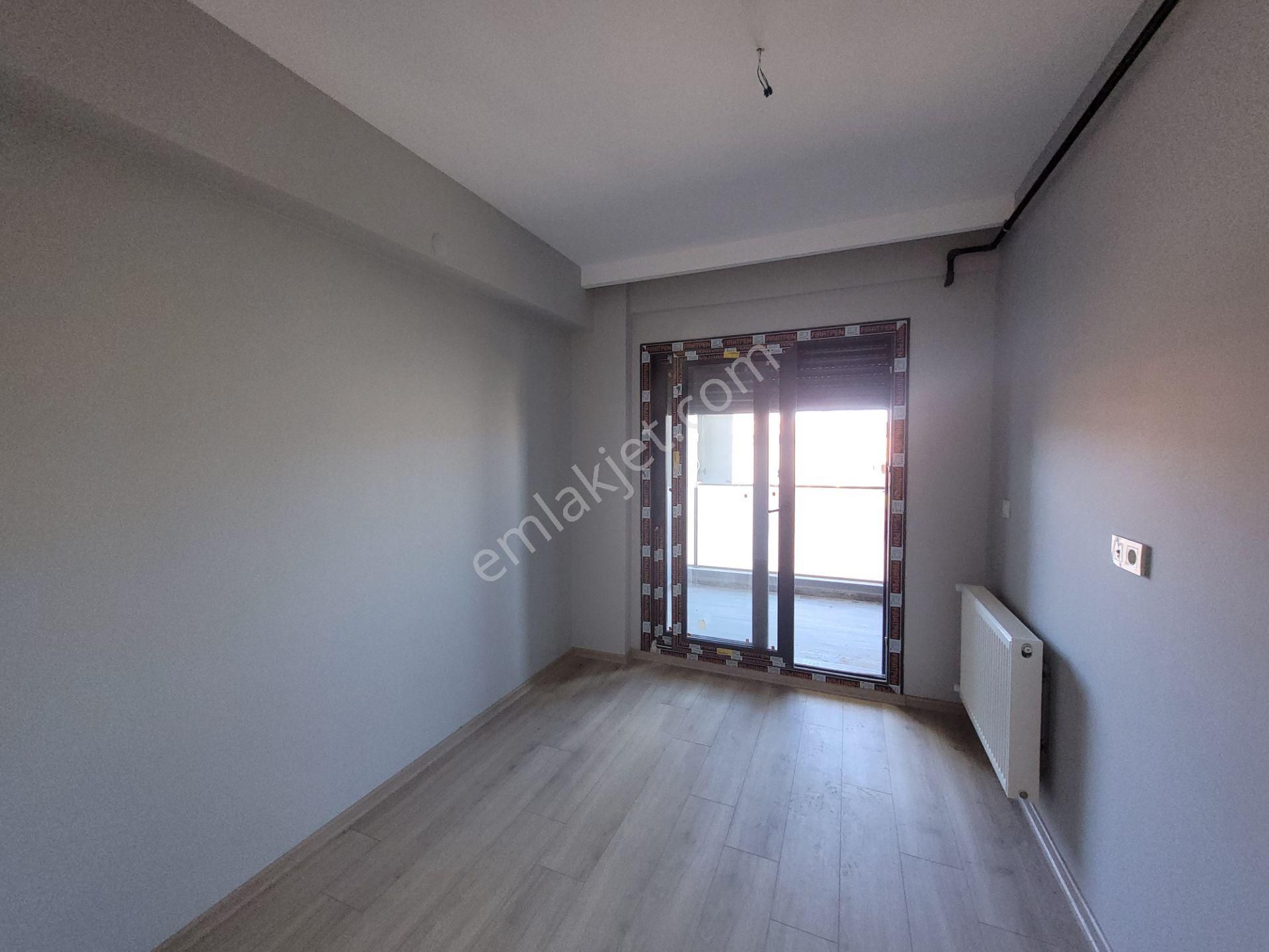 Menemen Uğur Mumcu Kiralık 2+1 Daire - Görsel 15