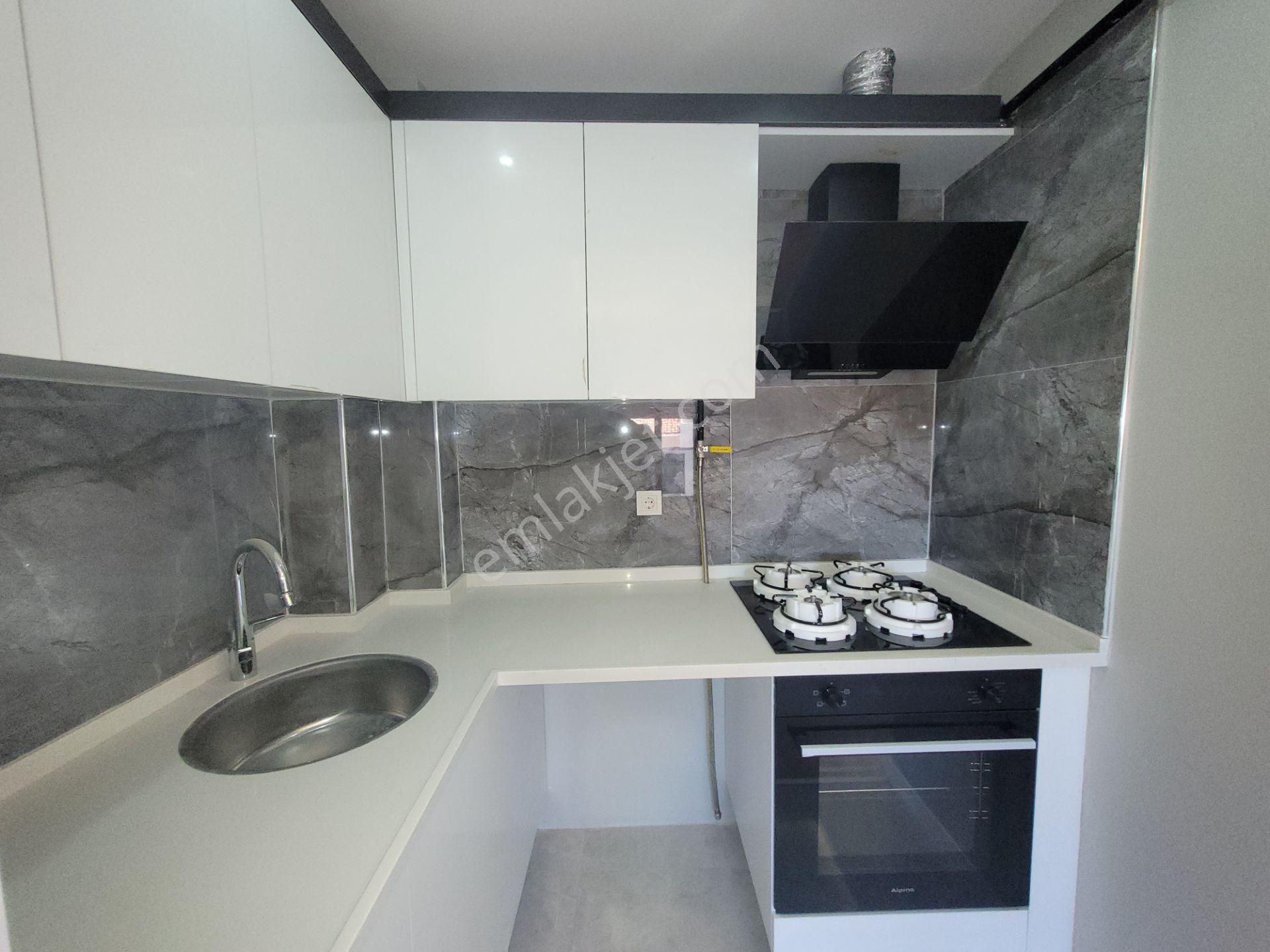 Menemen Uğur Mumcu Kiralık 2+1 Daire - Görsel 13