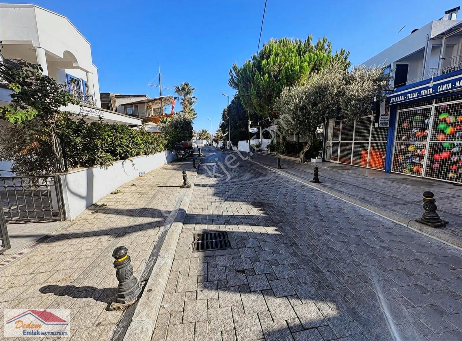 Bodrum Gündoğanda Limana Yakın,işlek Cadde Üzeri Satılık Dükkan - Görsel 2