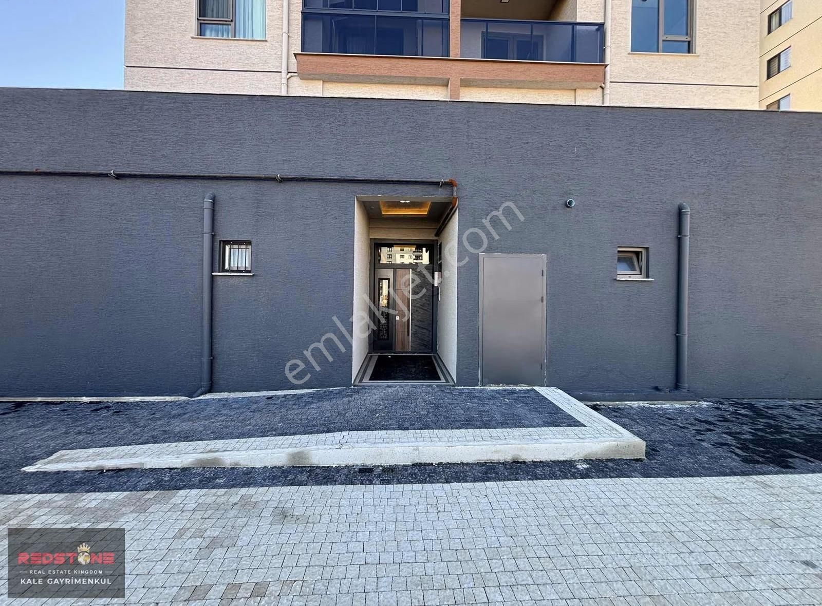 Esenlerde Modern Ve Konforlu Geniş Teraslı 2+1 Daire Fırsatı - Görsel 7