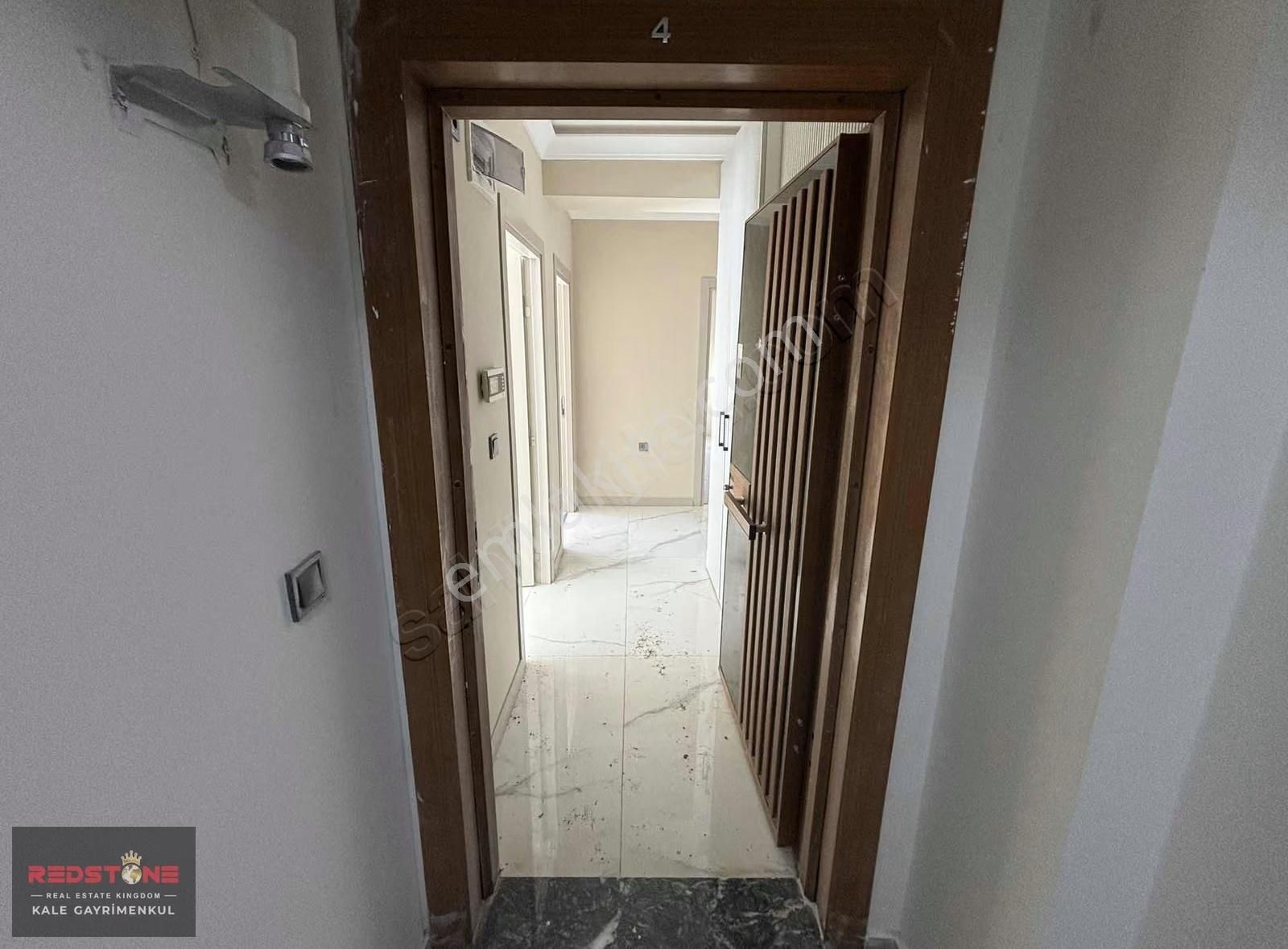 Esenlerde Modern Ve Konforlu Geniş Teraslı 2+1 Daire Fırsatı - Görsel 33