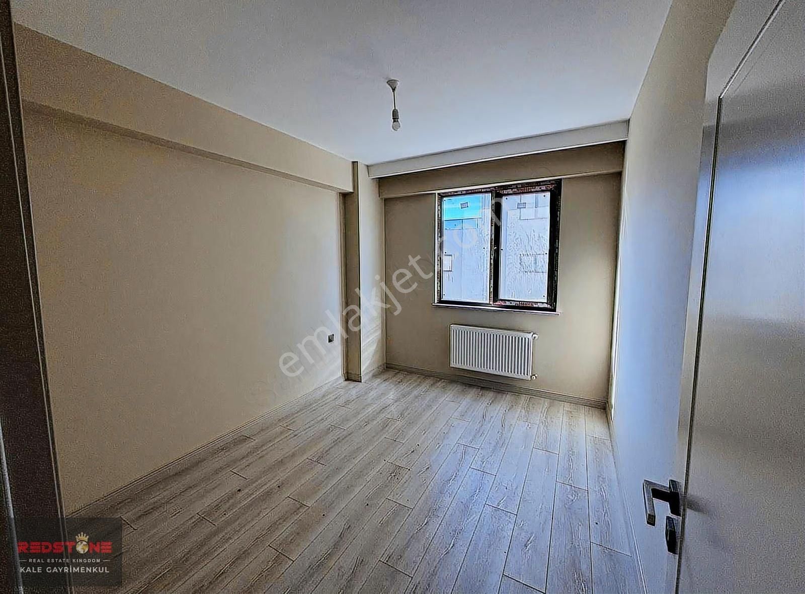 Esenlerde Modern Ve Konforlu Geniş Teraslı 2+1 Daire Fırsatı - Görsel 29