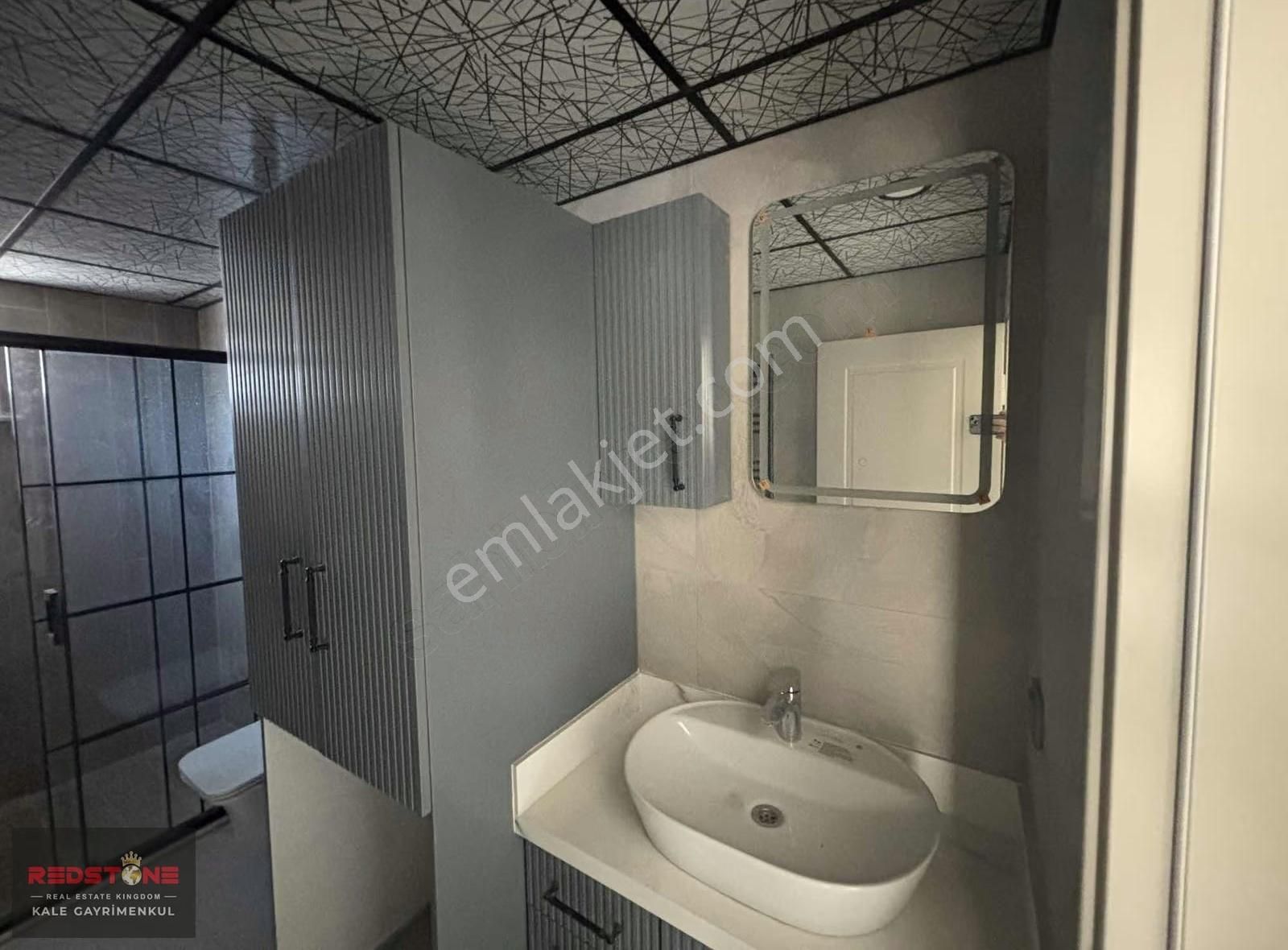 Esenlerde Modern Ve Konforlu Geniş Teraslı 2+1 Daire Fırsatı - Görsel 4