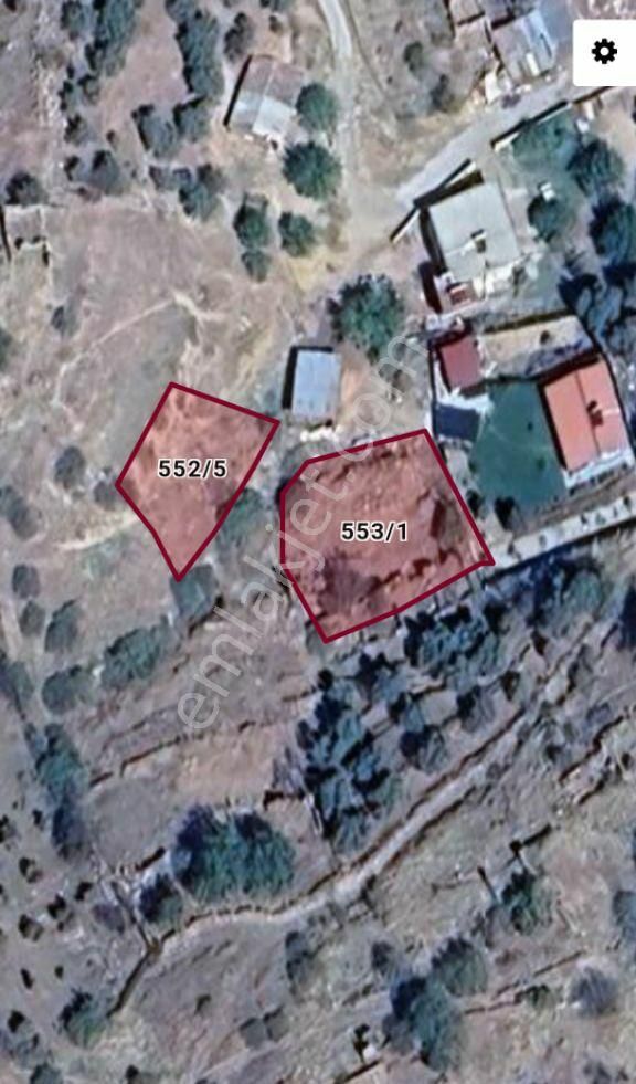 Köyün İçinde Doğanın Ortasında Gerçek Arsa - Görsel 9