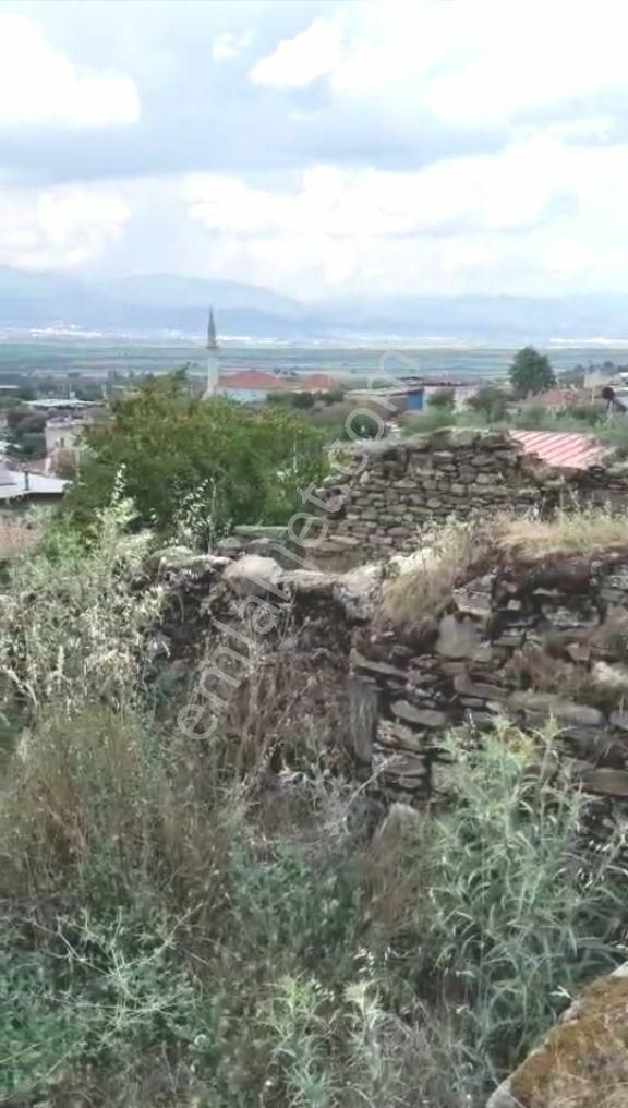 Köyün İçinde Doğanın Ortasında Gerçek Arsa - Görsel 4