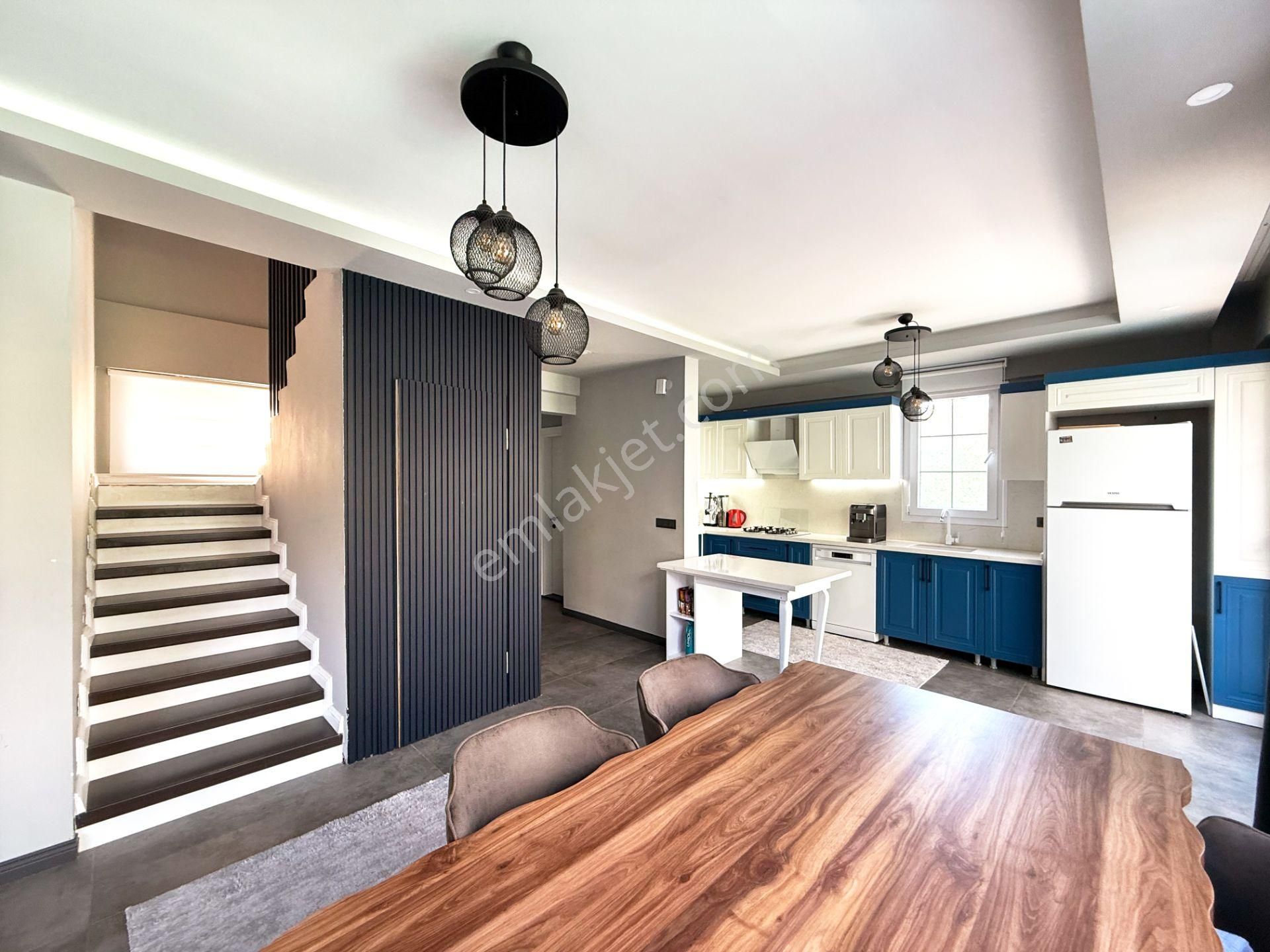 Goldhouse Dan Satılık Ovacık Ta Prestijli Konumda Havuzlu Triplekls Villa 3,5 + 1 - Görsel 4