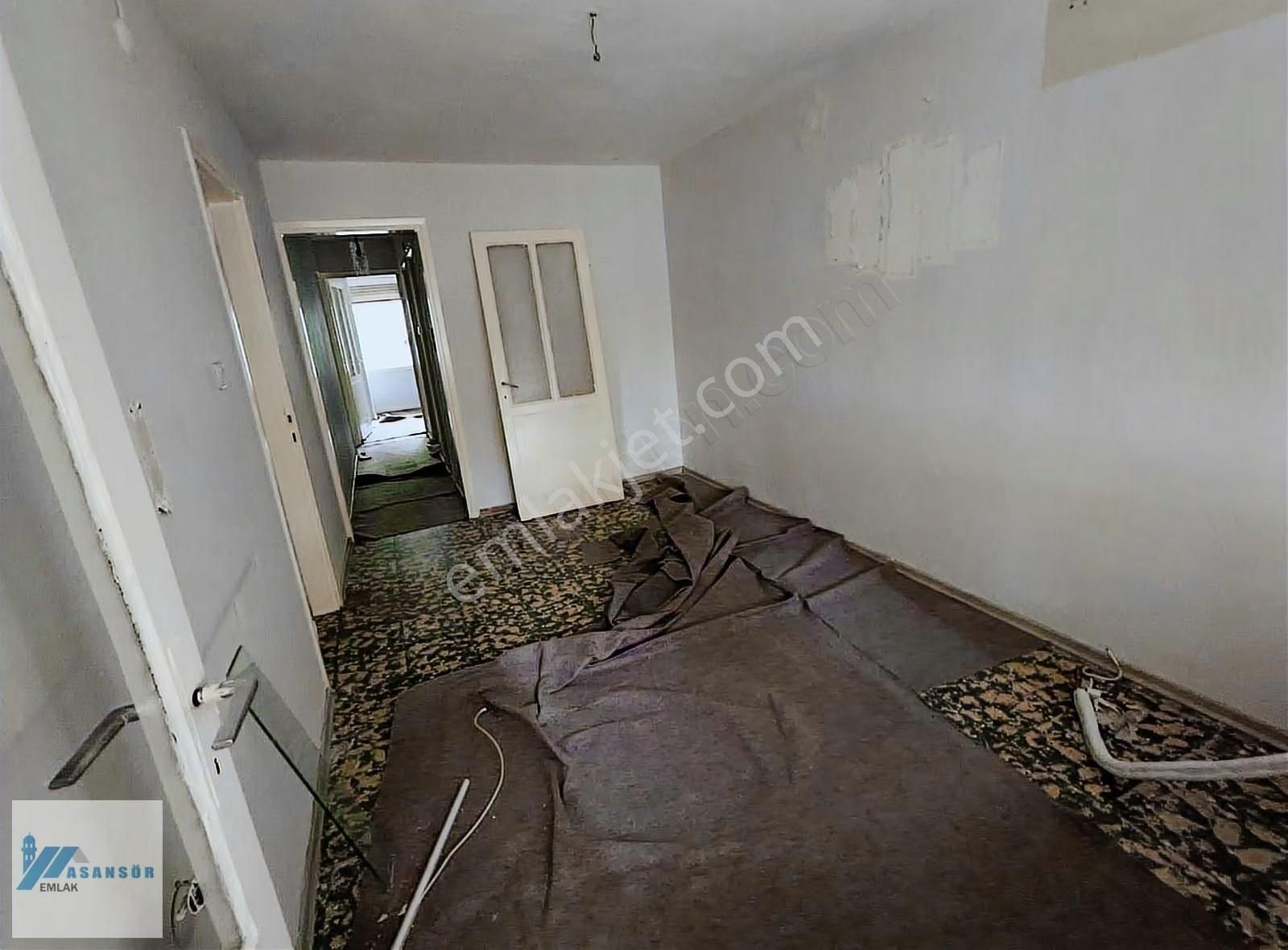 Asansör Emlaktan Satilik 2+1 Arakat Balkonlu Cift Cepheli Daire - Görsel 6