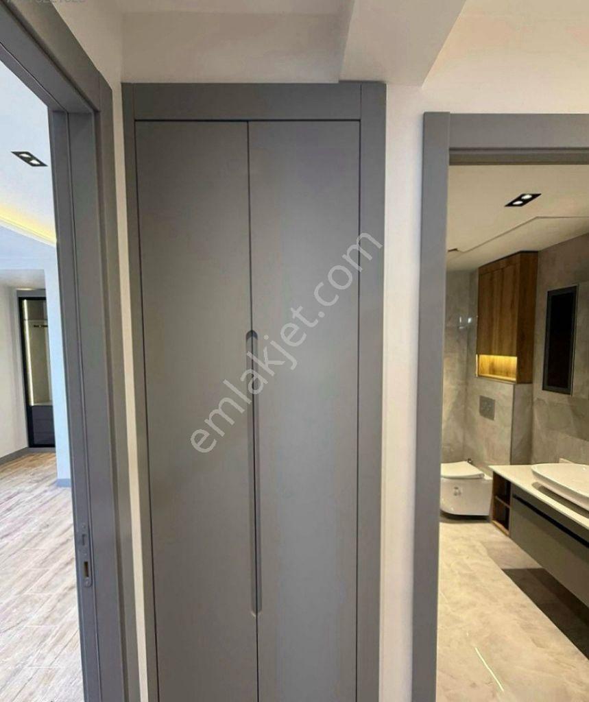 Çamlıca Mahallesinde Ultra Lüks 3+1 150m2 Özel Garajlı Daire - Görsel 24