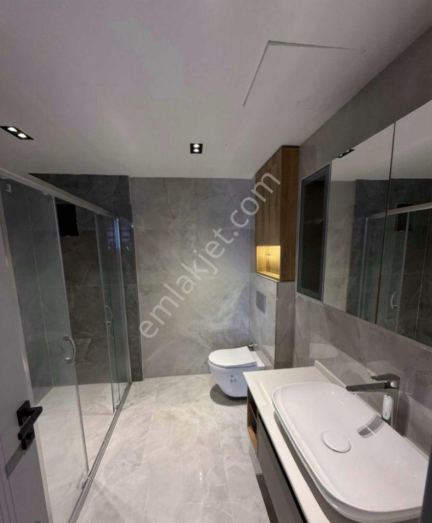 Çamlıca Mahallesinde Ultra Lüks 3+1 150m2 Özel Garajlı Daire - Görsel 29