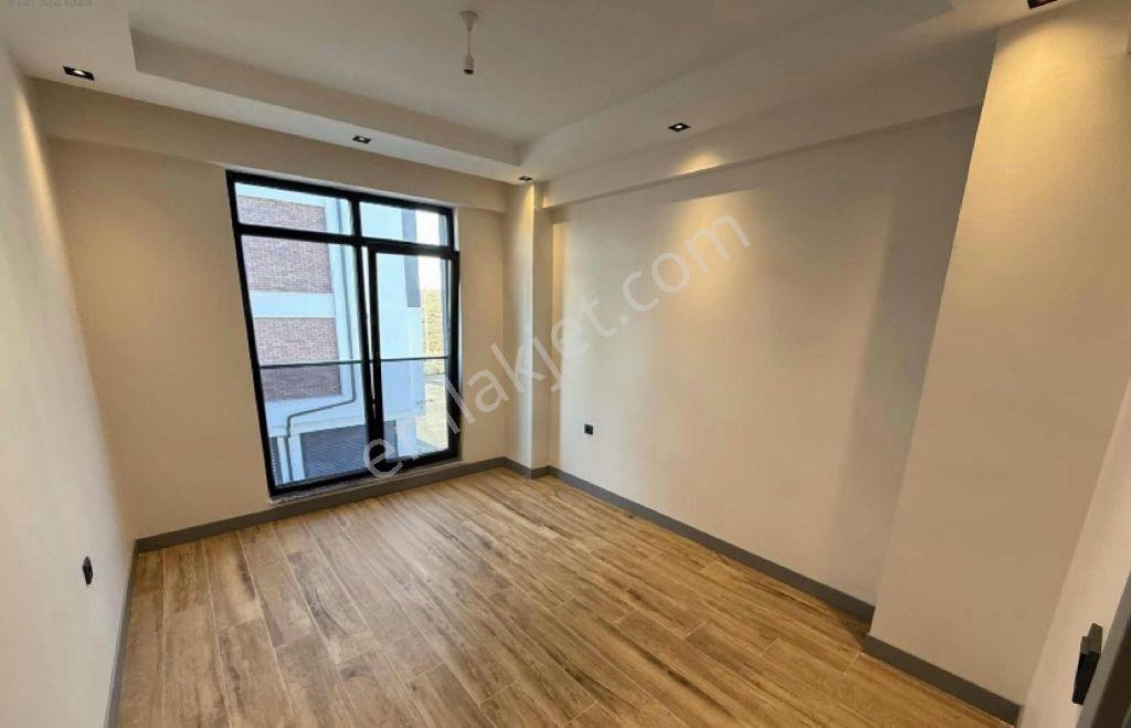 Çamlıca Mahallesinde Ultra Lüks 3+1 150m2 Özel Garajlı Daire - Görsel 17