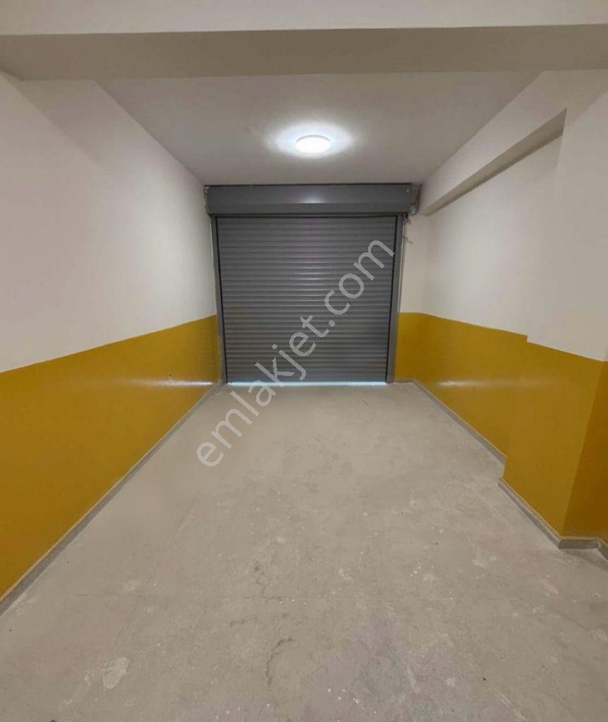 Çamlıca Mahallesinde Ultra Lüks 3+1 150m2 Özel Garajlı Daire - Görsel 34