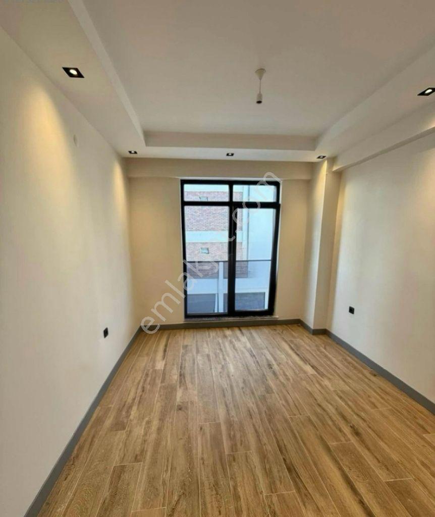 Çamlıca Mahallesinde Ultra Lüks 3+1 150m2 Özel Garajlı Daire - Görsel 15