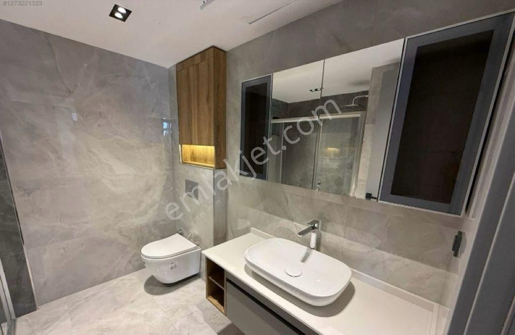 Çamlıca Mahallesinde Ultra Lüks 3+1 150m2 Özel Garajlı Daire - Görsel 28