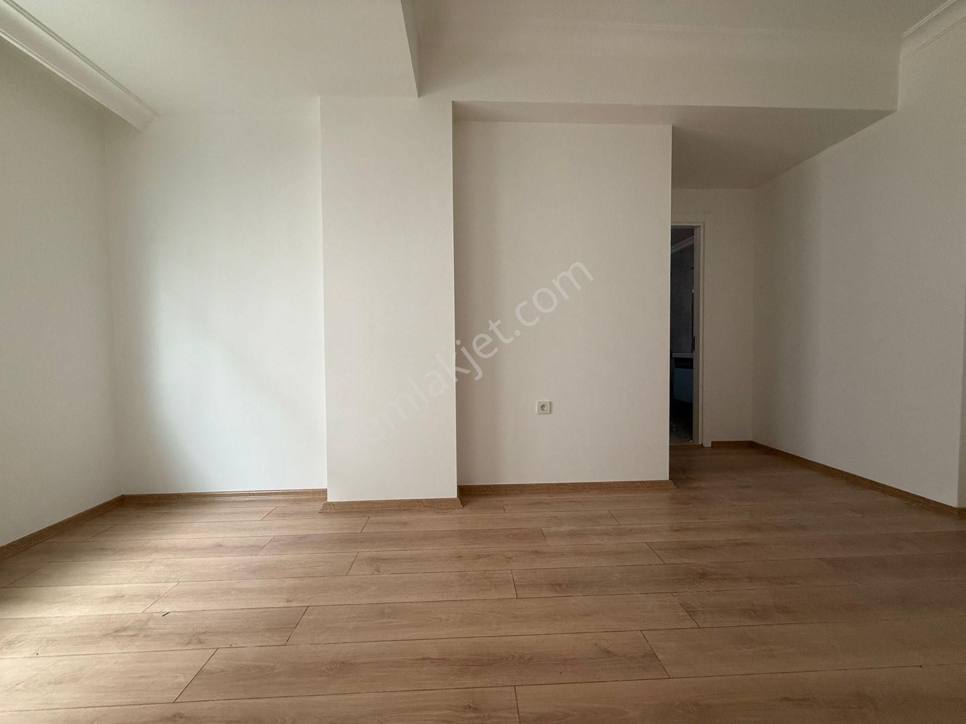 İstanbul House'dan Bahçelievler Merkezde 3+1 Ara Kat Sıfır 95m2 - Görsel 9