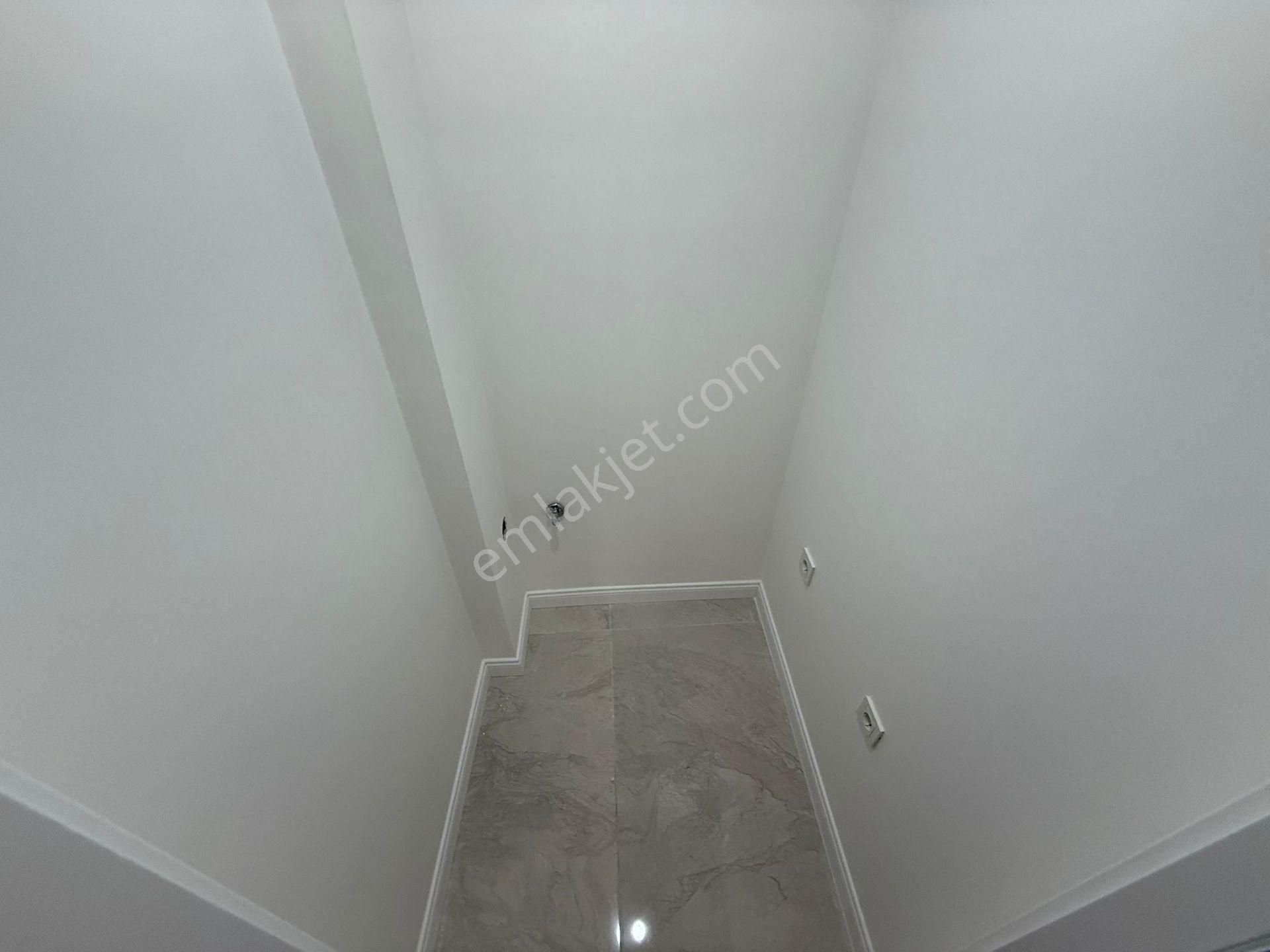 İstanbul House'dan Bahçelievler Merkezde 3+1 Ara Kat Sıfır 95m2 - Görsel 22