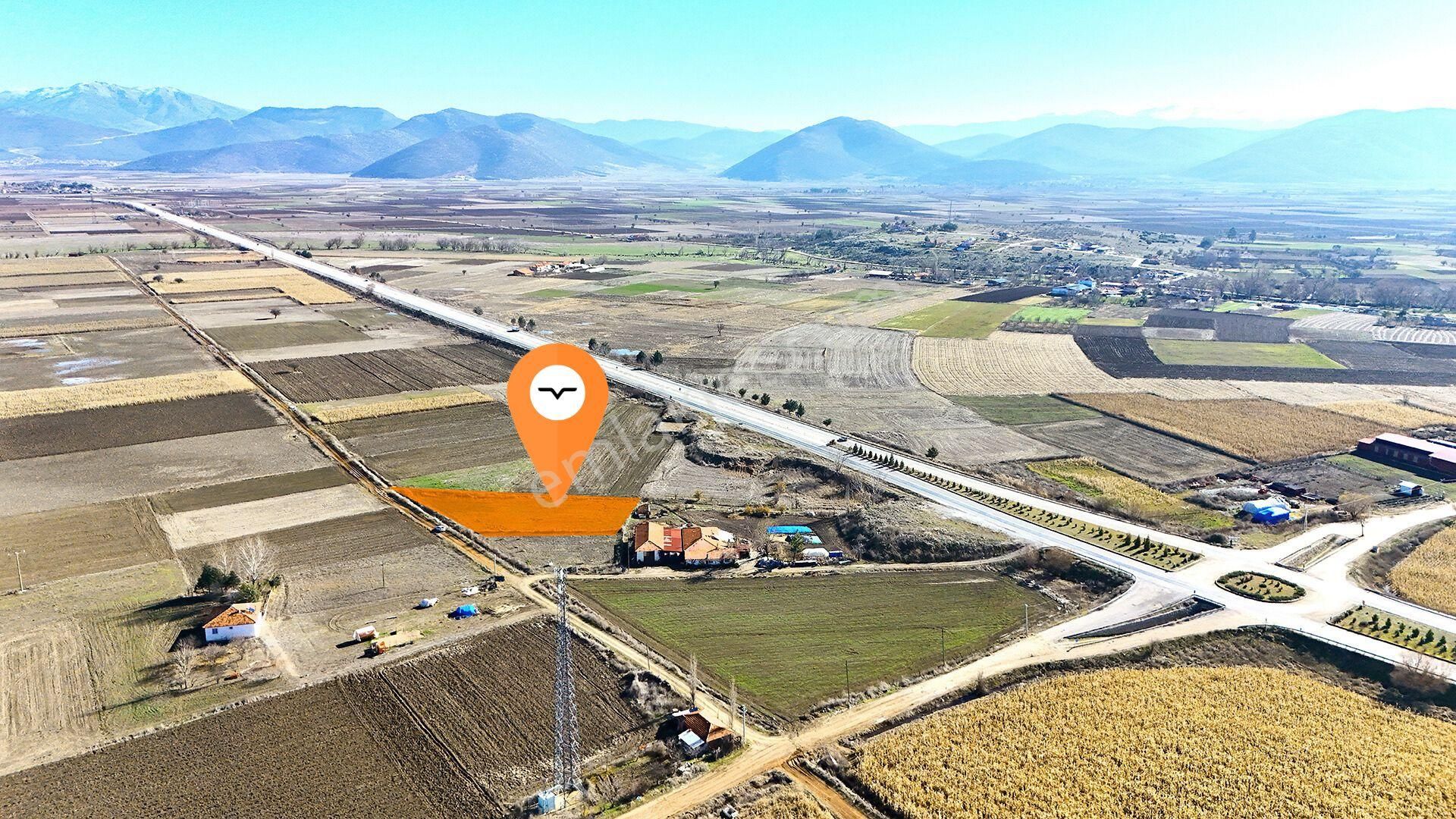 Denizli Tavas Solmaz Köyü Yol Cepheli Tarla - Görsel 5