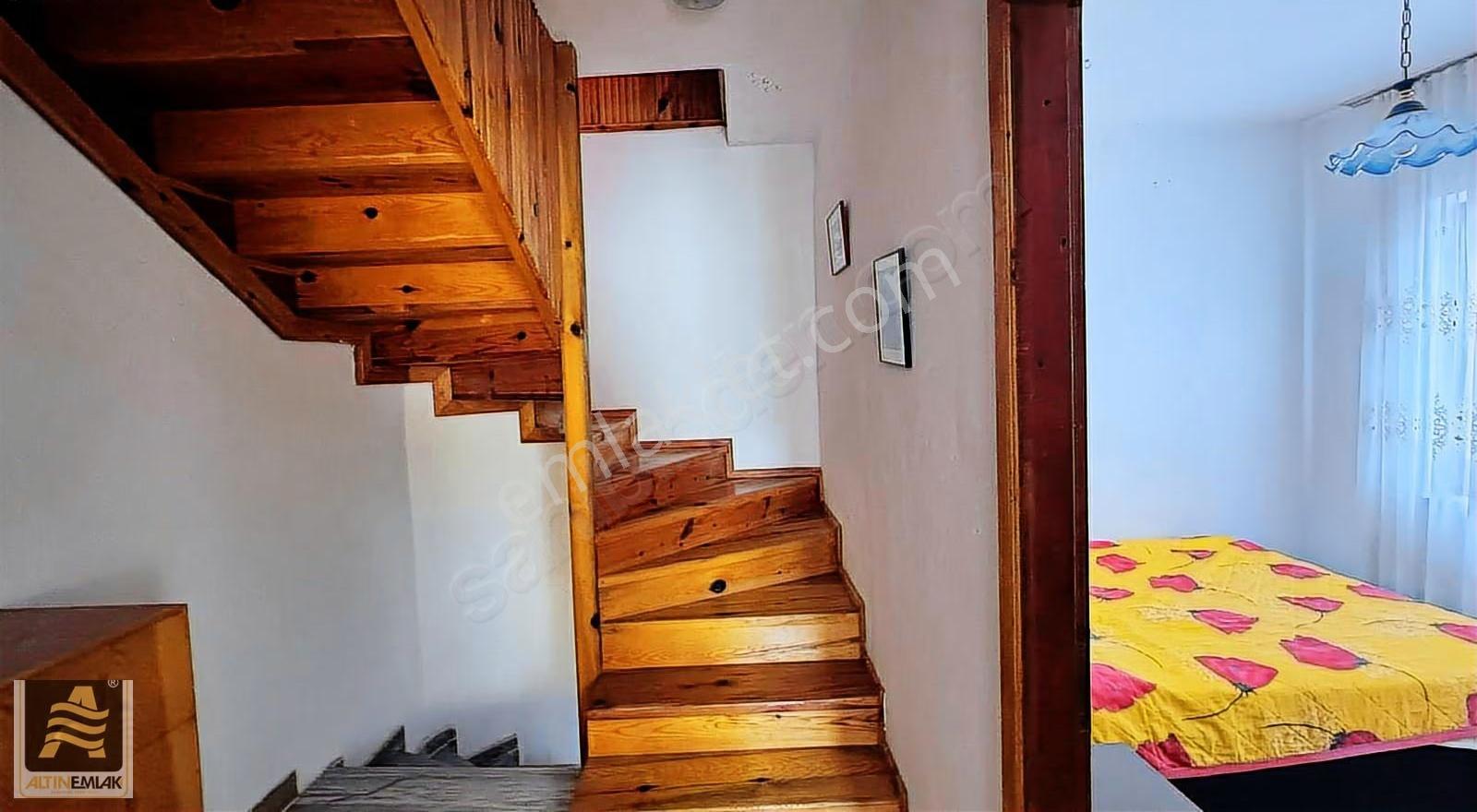 Kefken Sahilde Müstakil Triplex Villa - Görsel 31