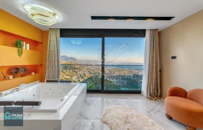 Alanya Tepe Mah. Lüks Eşyalı Deniz Doğa Ve Kale Manzaralı Villa - Görsel 6
