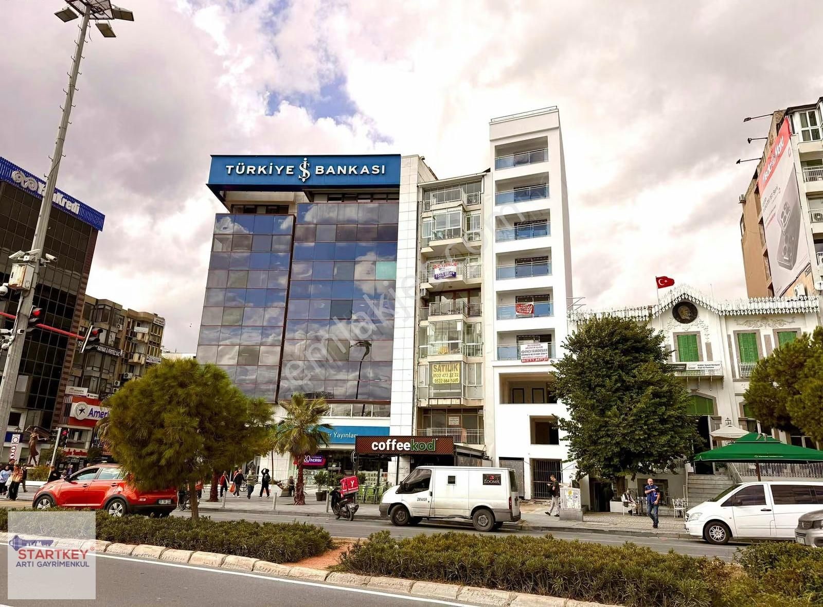 Karşıyaka Sahilde İskele Karşısı Yalı Dairesi - Görsel 19