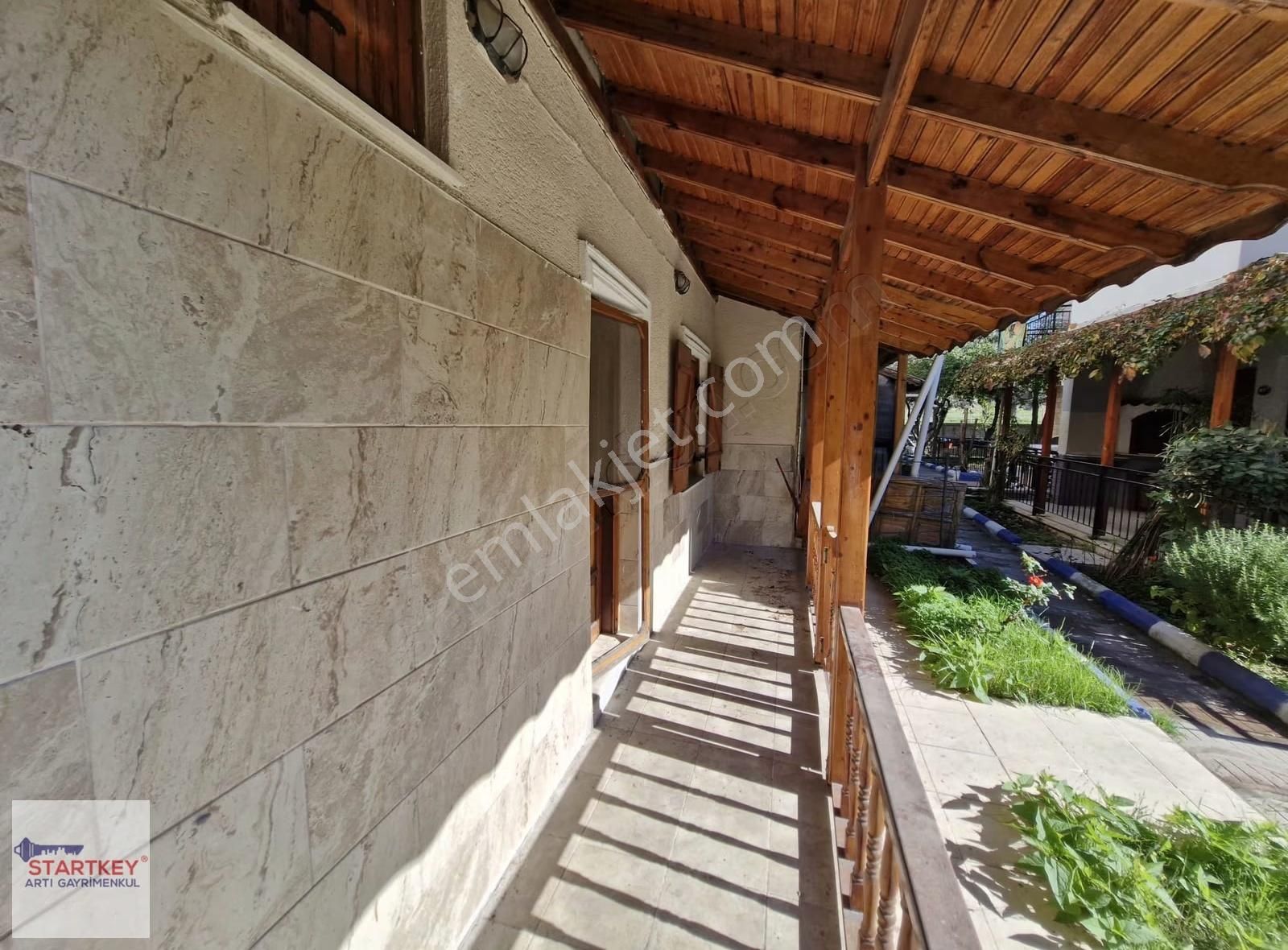 Yeni Foça Kozbeyli Mahallesi Gencelli Satılık 3+1 Dubleks Villa - Görsel 22