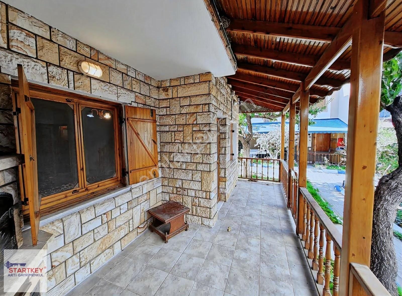 Yeni Foça Kozbeyli Mahallesi Gencelli Satılık 3+1 Dubleks Villa - Görsel 31