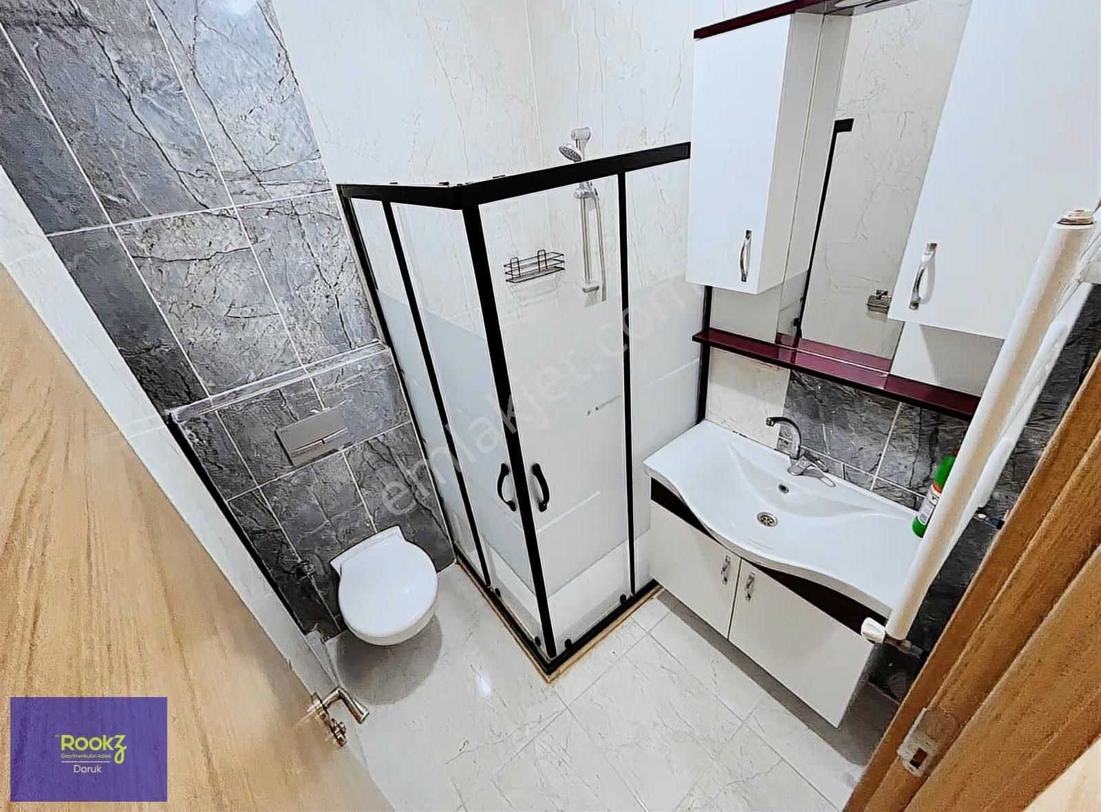 Sultanbeyli Hamidiye Mahallesi'nde İskanlı 5+1 Dubleks Daire!!! - Görsel 21