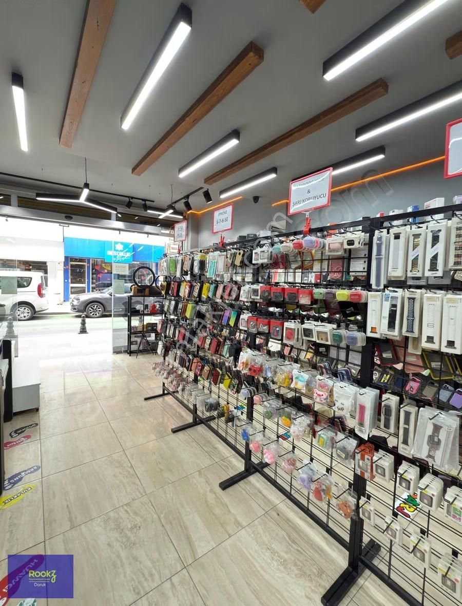 Rookz Doruk'tan Pendik'in İşlek Caddesinde Mükemmel Dizaynişyeri - Görsel 8