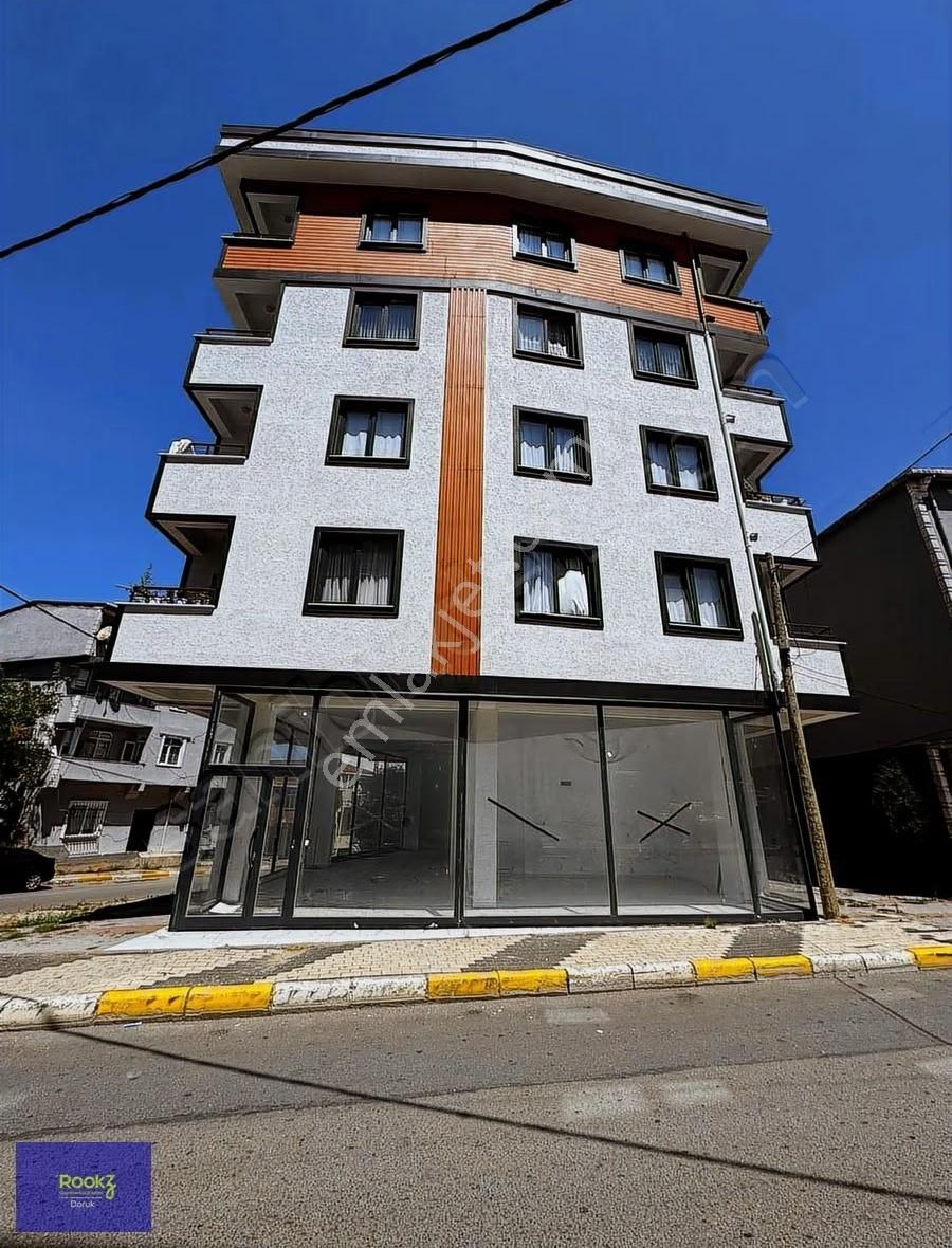 Rookz Doruk'dan İki Cadde Arasında Vitrin Değeri Yüksek Ticari!! - Görsel 3