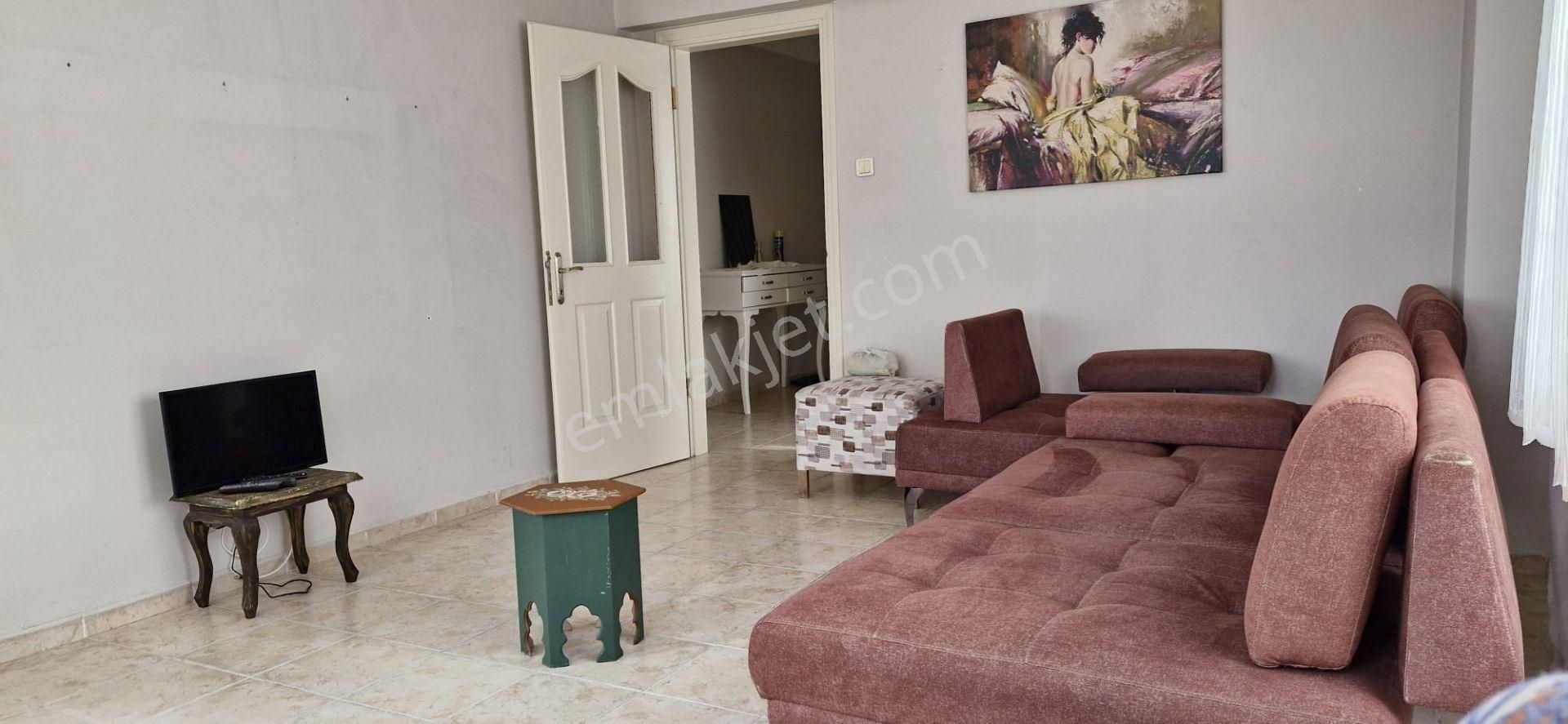 Ayvalık 150 Evler'de Kiralık 3+1 Eşyalı Daire: Merkezi Konumda, Doğa Ve Şehir Manzaralı - Görsel 14