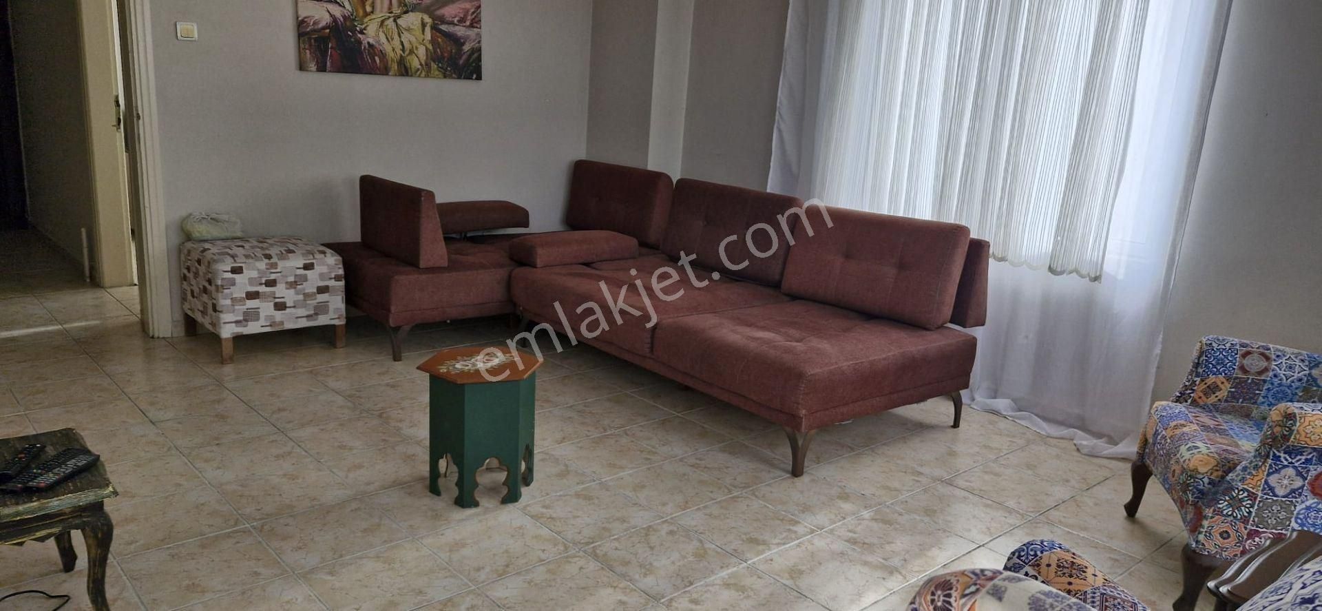 Ayvalık 150 Evler'de Kiralık 3+1 Eşyalı Daire: Merkezi Konumda, Doğa Ve Şehir Manzaralı - Görsel 13