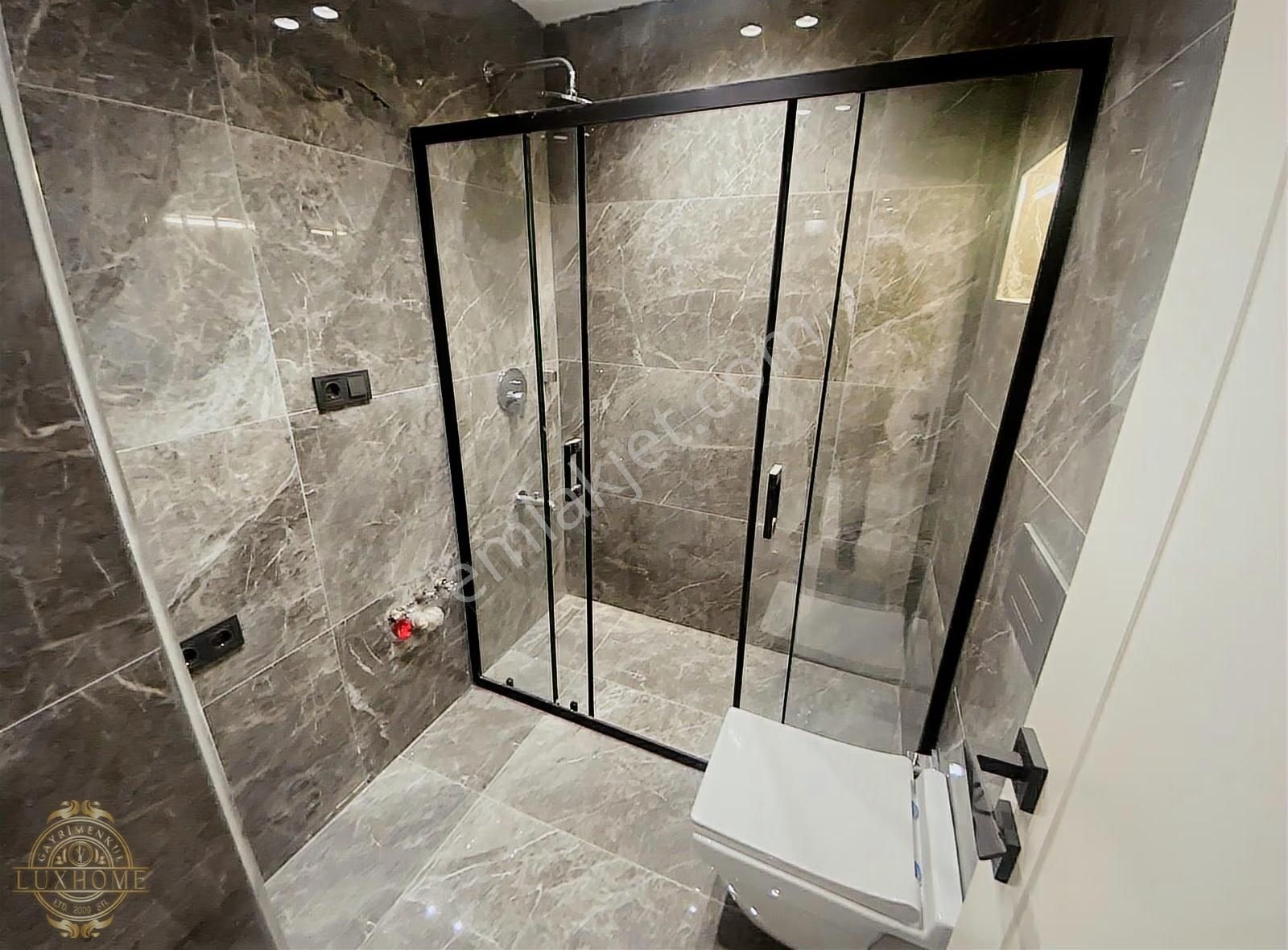 Bahçeşehir Üni. Yürüme Mesafesinde Lüks Sıfır Satılık 4+1 Daire - Görsel 6