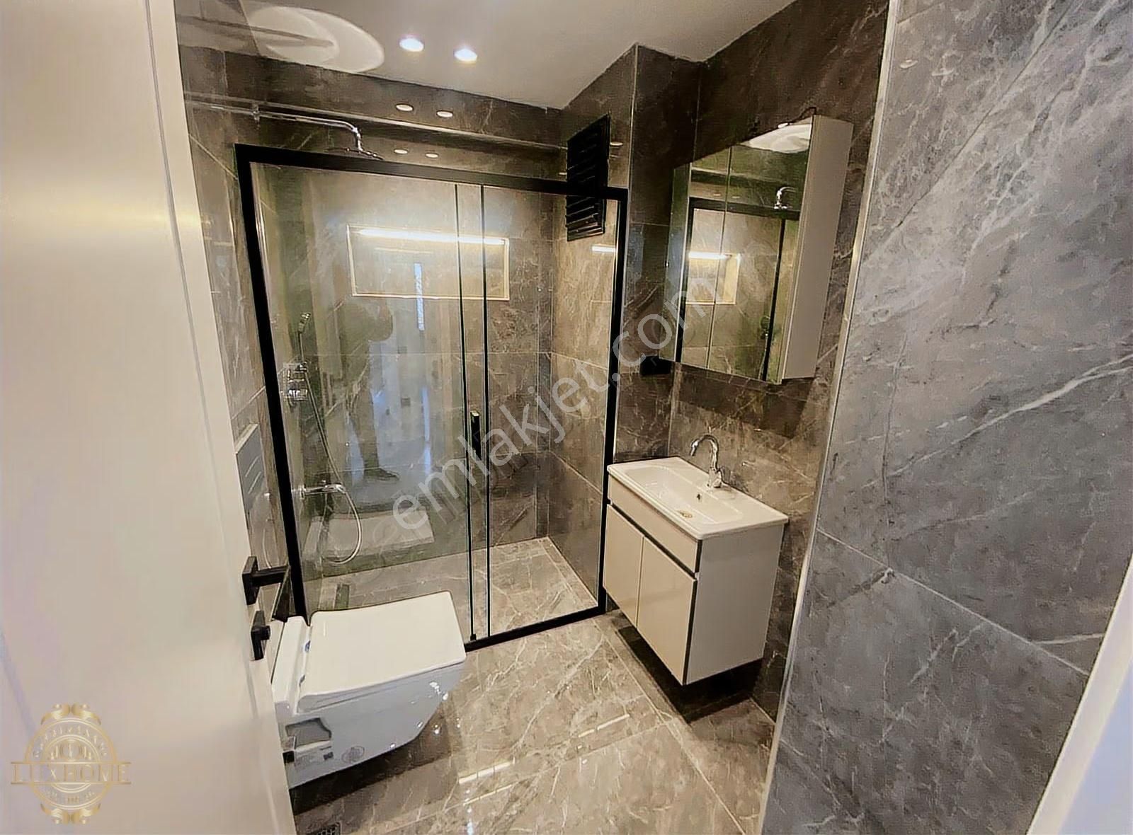 Çırağan Sarayı'na Yürüme Mesafesinde Sıfır Binada Lüks 2+1 Daire - Görsel 5