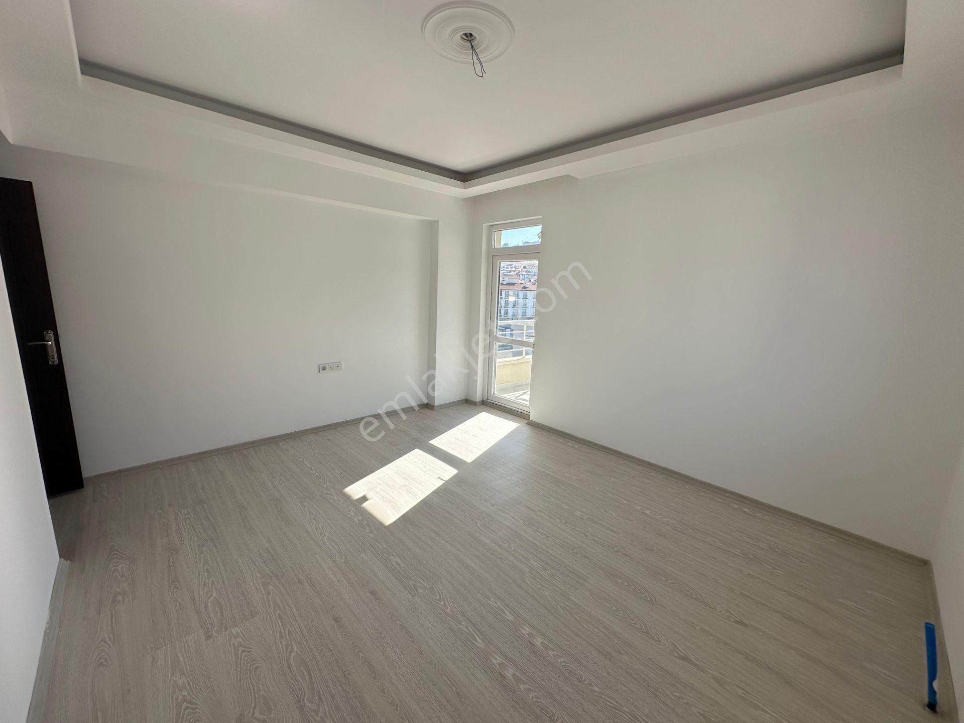 Keçiörende 3+1 Full Yapılı Geniş Ebeveyn Banyolu Geniş Balkonlu - Görsel 21