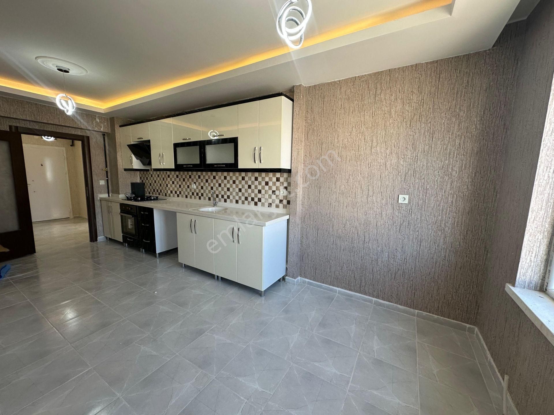 Keçiörende 3+1 Full Yapılı Geniş Ebeveyn Banyolu Geniş Balkonlu - Görsel 5