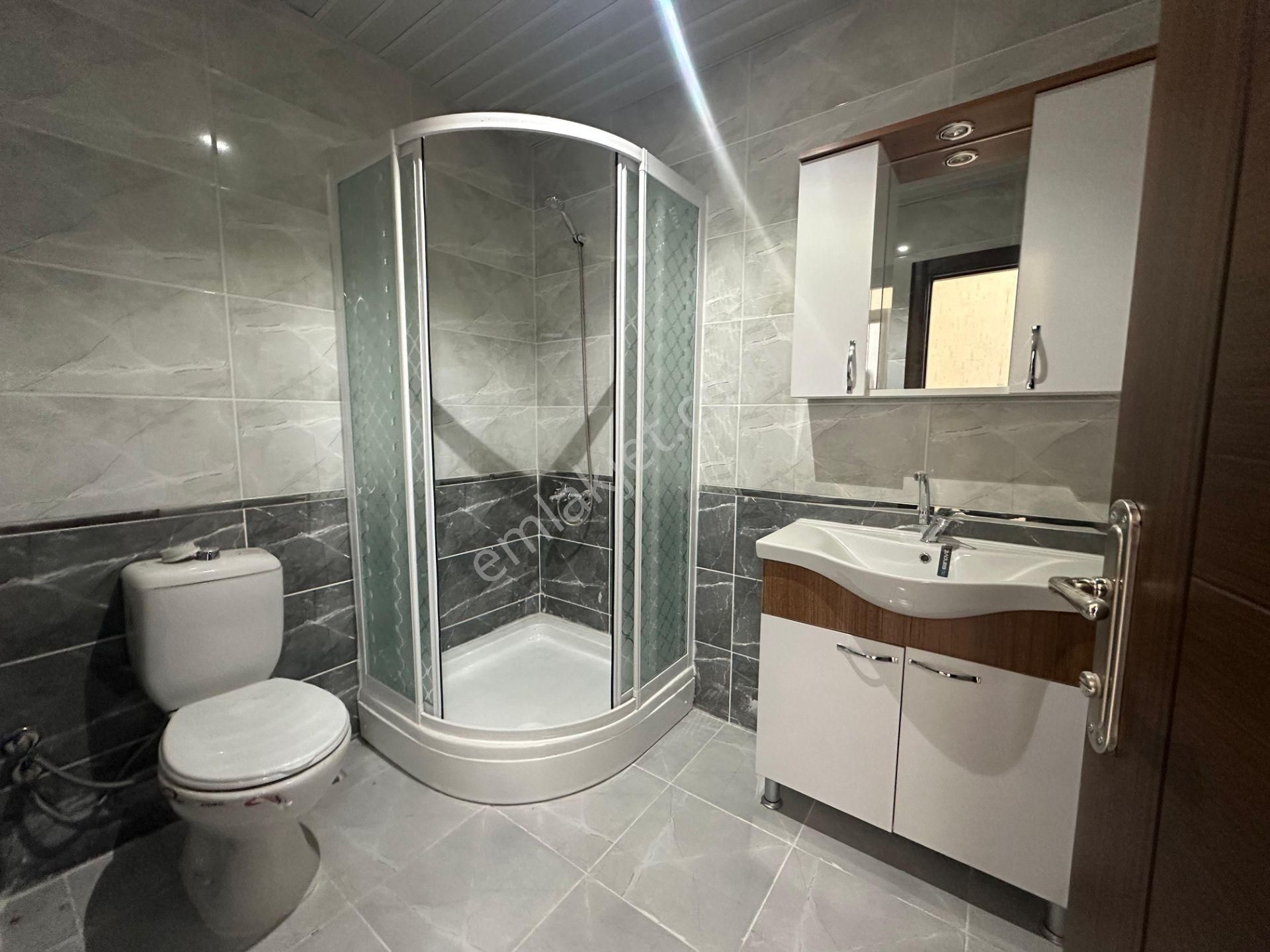Keçiörende 3+1 Full Yapılı Geniş Ebeveyn Banyolu Geniş Balkonlu - Görsel 22