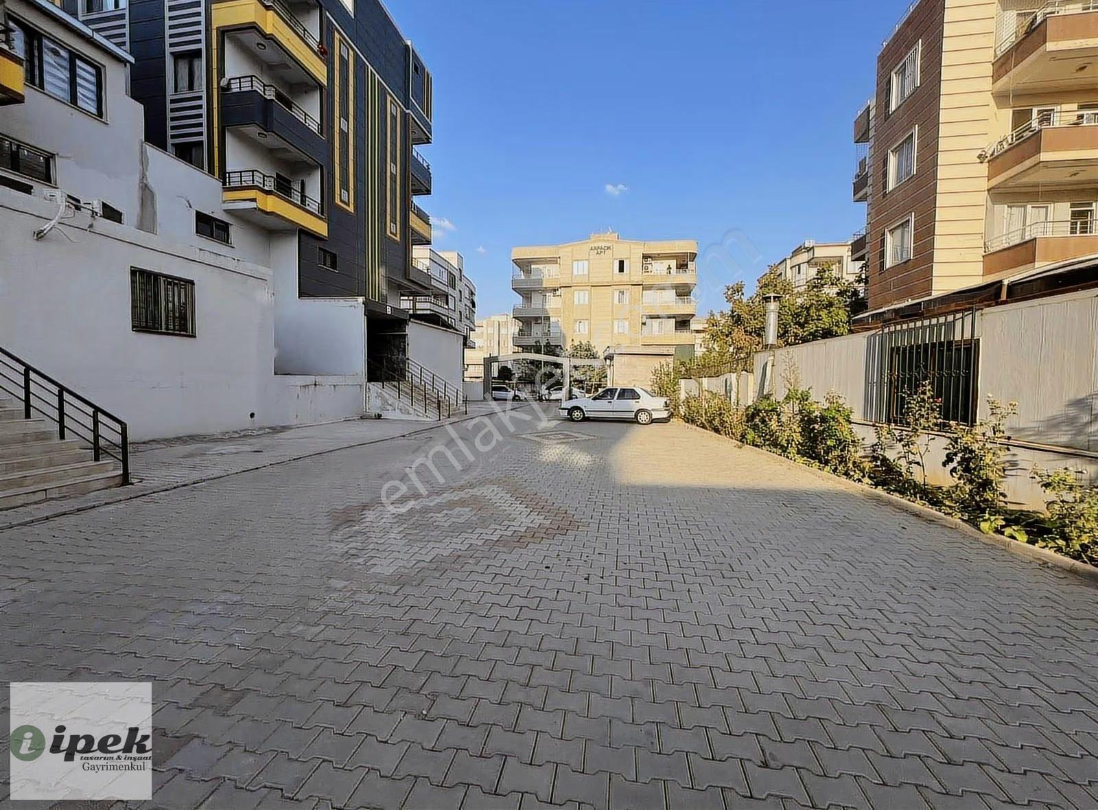 Cadde Üzeri Kupon Daire - Görsel 13