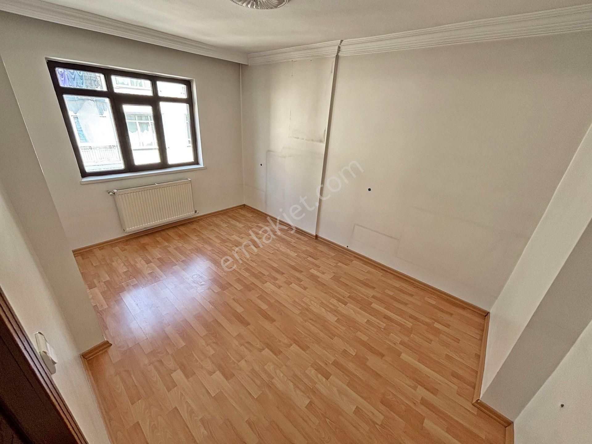 4+1 Katta Tek Daire 4. Kat Asansörlü Ana Cadde Yakını 2 Balkonlu - Görsel 29