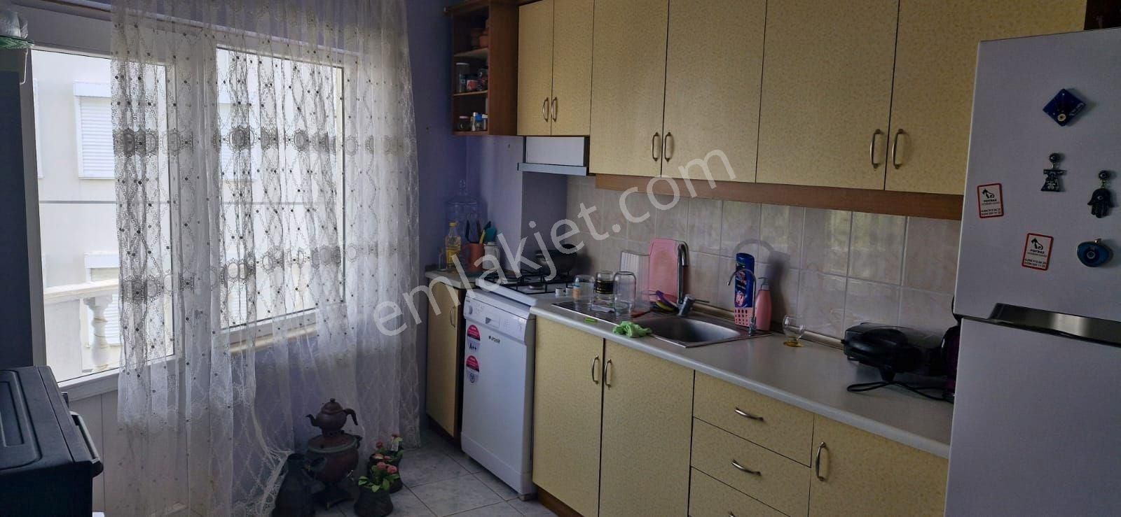 Ayvalık Sarimsaklida 'de Kiralık 2+1 Daire, 110m², Eşyalı, Şehir Ve Doğa Manzaralı, Denize Yakın - Görsel 18
