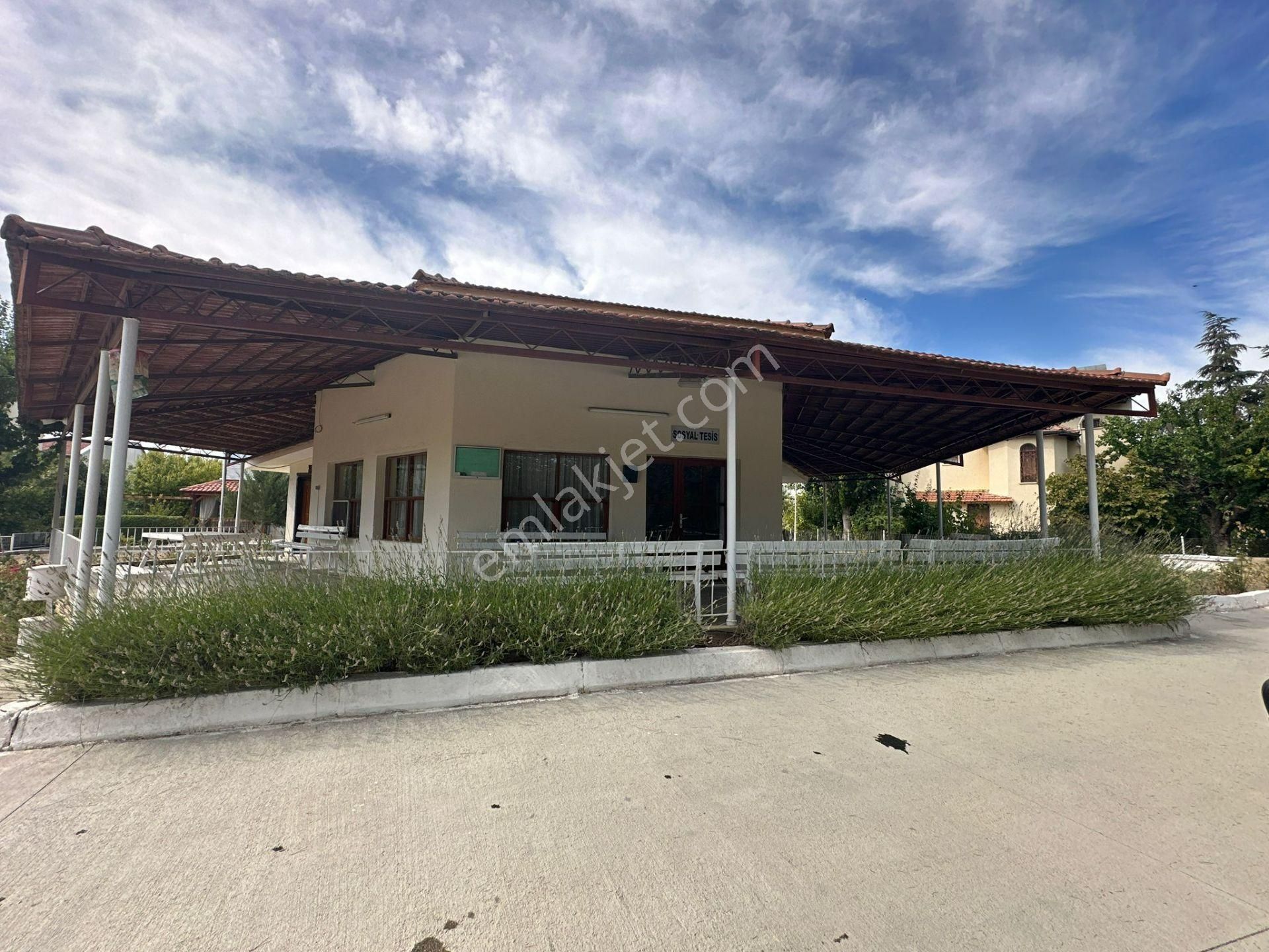 Antalya Korkuteli Datköy'de Site İçi Satılık 2+1 Yayla Villası - Görsel 15