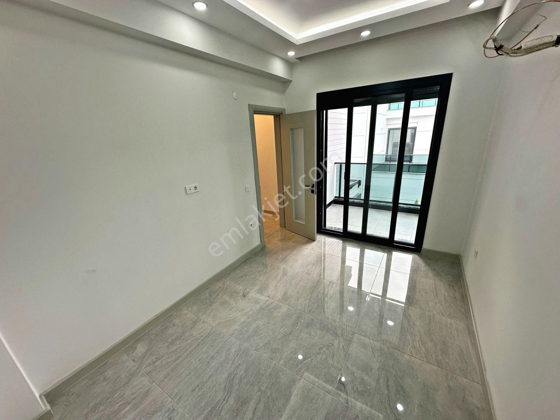 Ayanoğlun'dan Gürede Denize Panoramik Deniz Manzaralı Havuzlu Genişl 7+1 Satılık Tam Müstakil Villa - Görsel 9