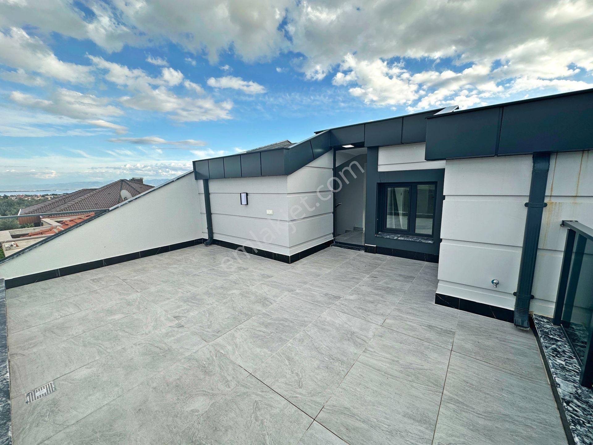 Ayanoğlun'dan Gürede Denize Panoramik Deniz Manzaralı Havuzlu Genişl 7+1 Satılık Tam Müstakil Villa - Görsel 31