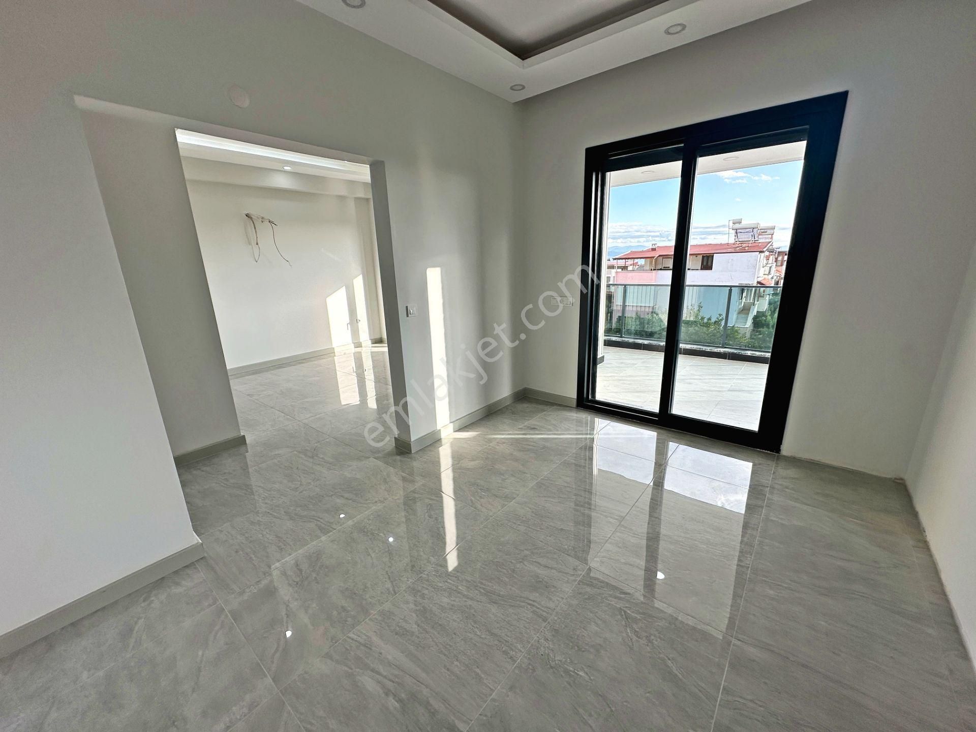 Ayanoğlun'dan Gürede Denize Panoramik Deniz Manzaralı Havuzlu Genişl 7+1 Satılık Tam Müstakil Villa - Görsel 22