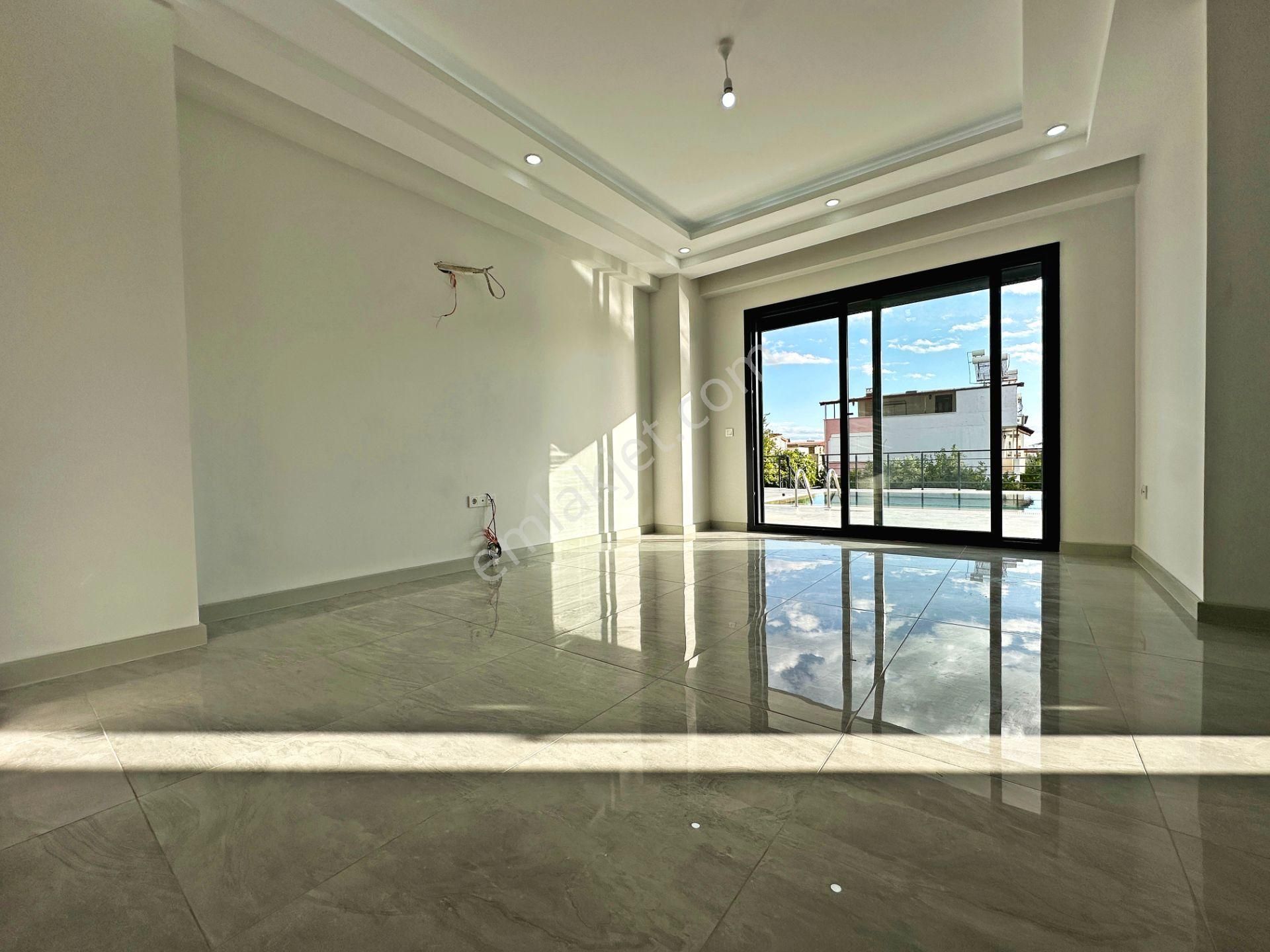 Ayanoğlun'dan Gürede Denize Panoramik Deniz Manzaralı Havuzlu Genişl 7+1 Satılık Tam Müstakil Villa - Görsel 5